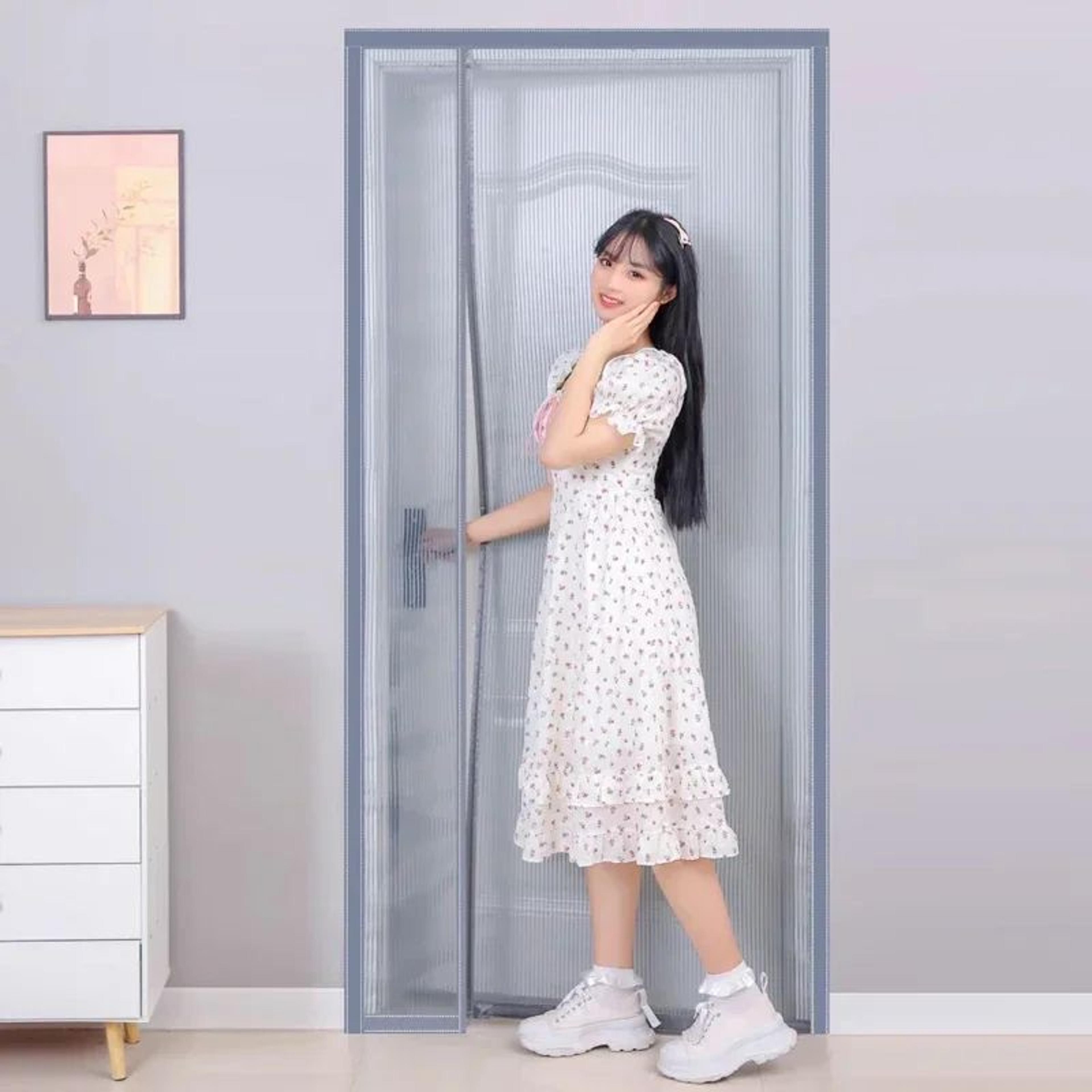 Automatic Closing Magnetic Mosquito Door Screen 10