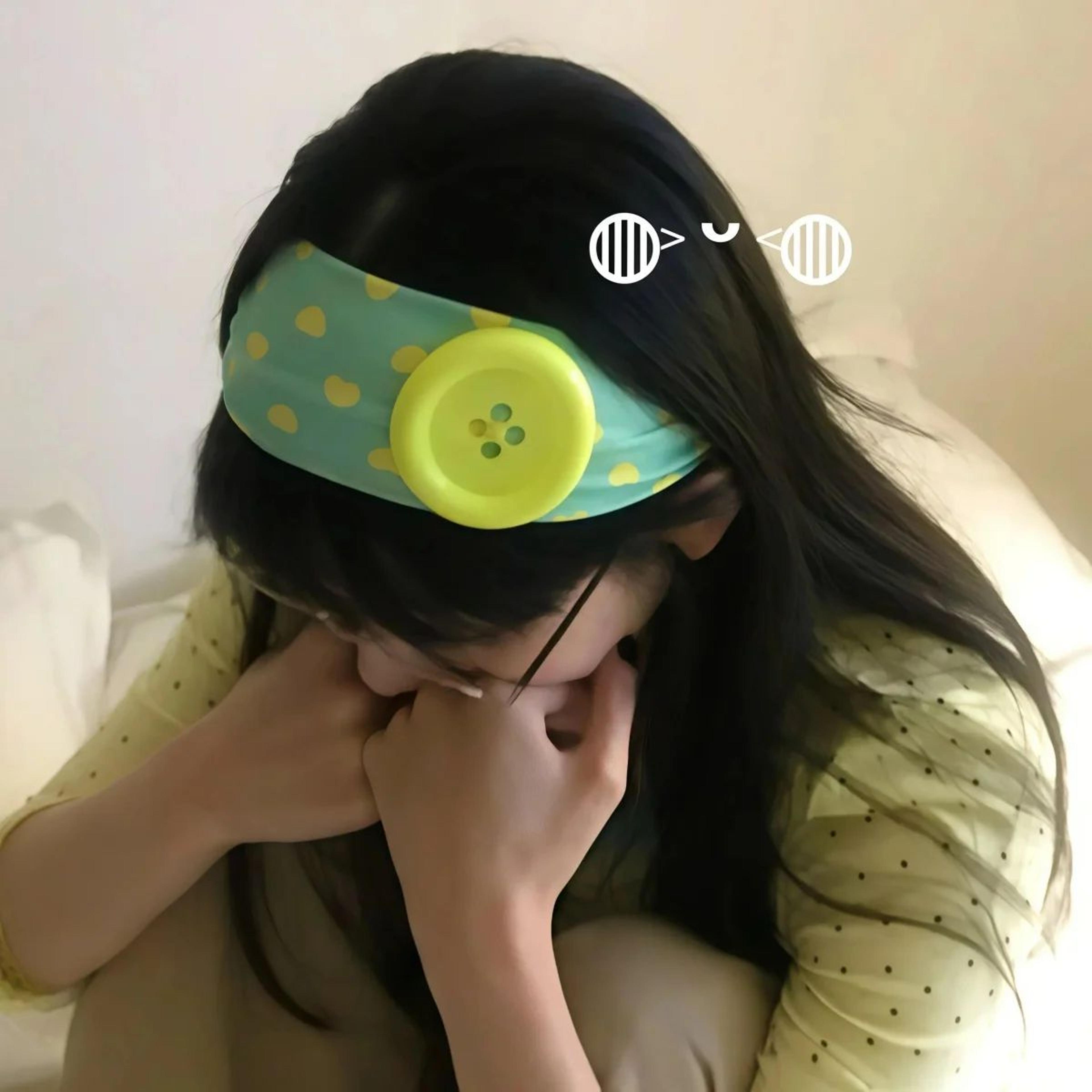 Retro Polka Dot Button Headband 2