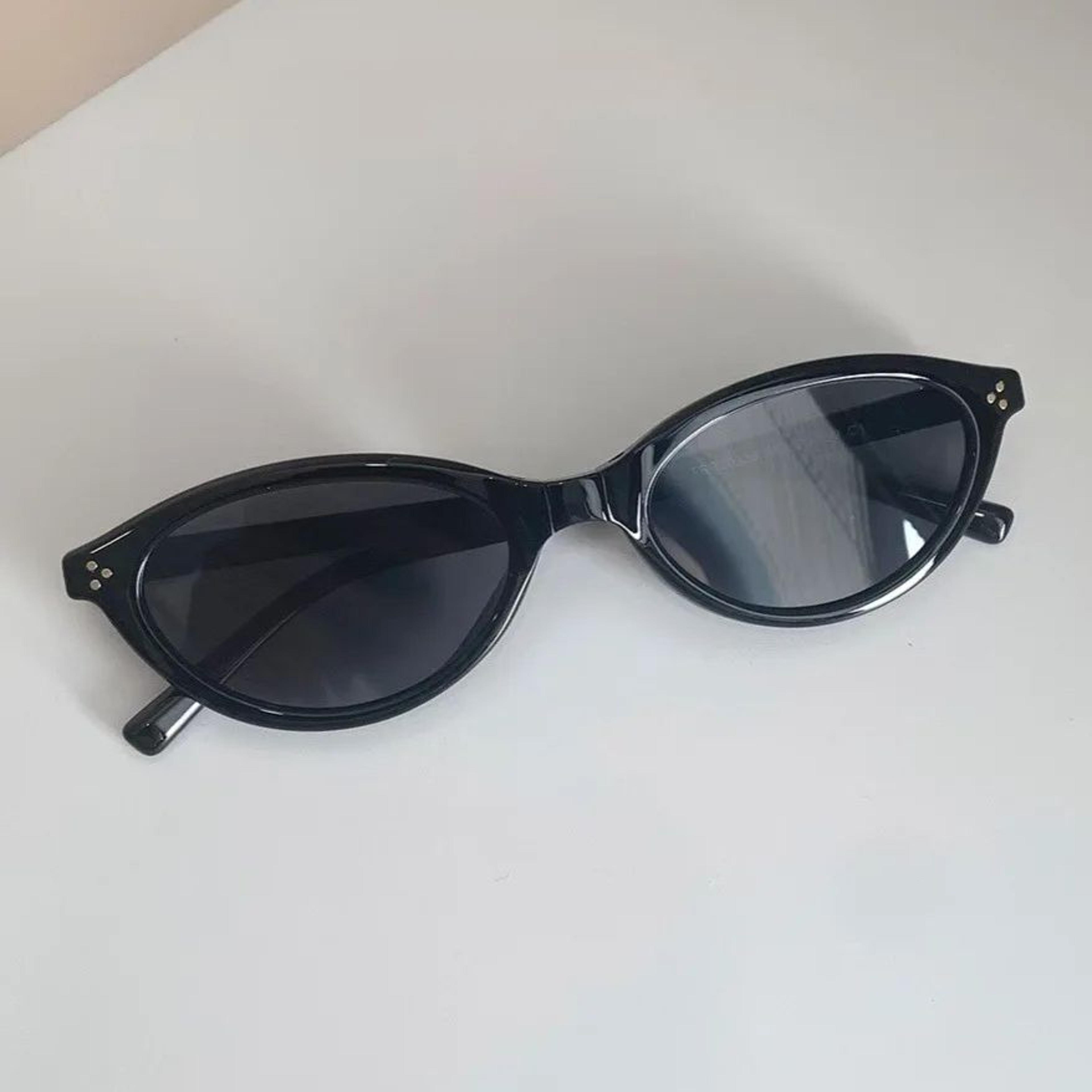 Retro Cat Eye Foldable Sunglasses 1
