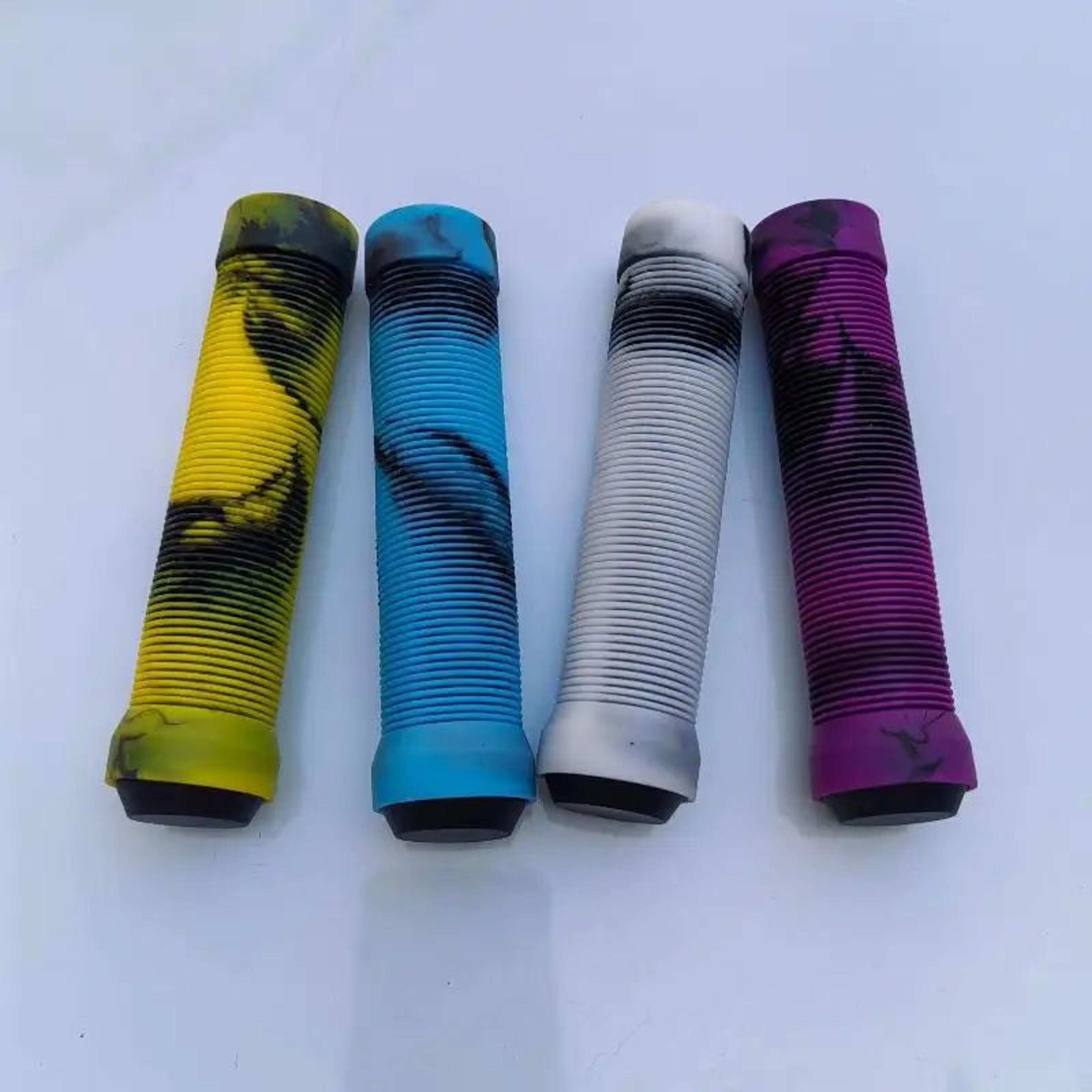 Ergonomic Mountain Bike Handlebar Grips 2