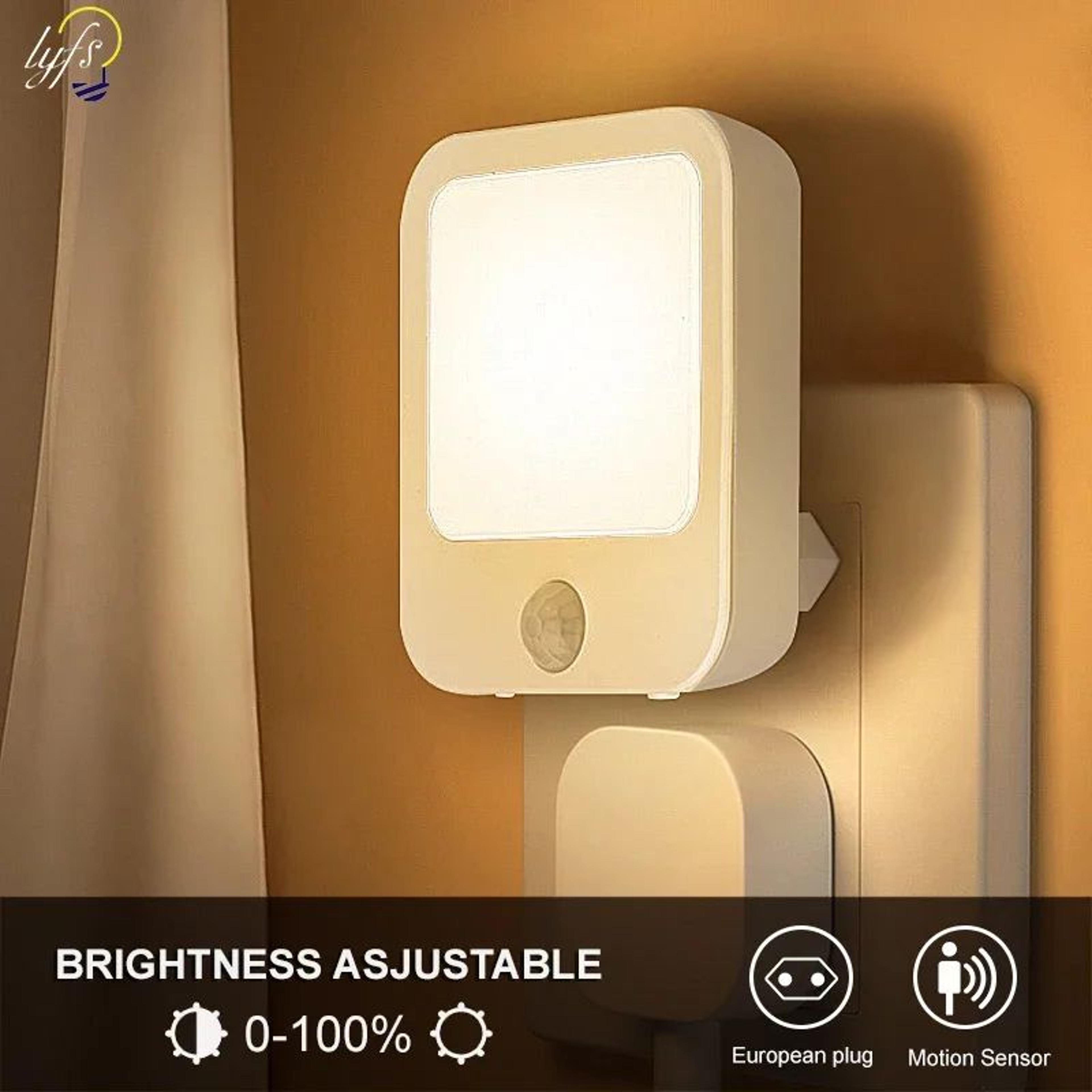 automatic motion sensor plug in night light