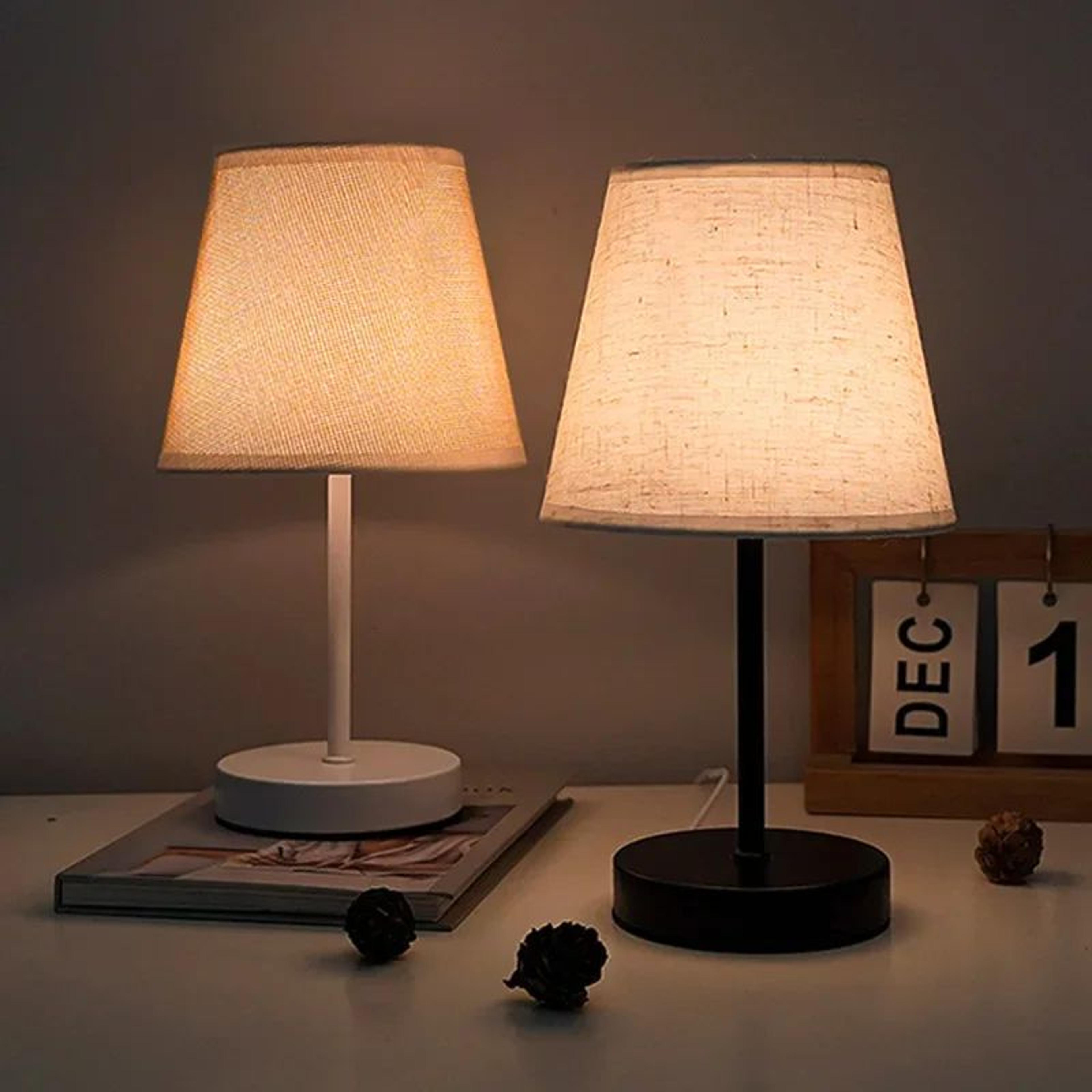 Solid Wood Fabric USB Bedside Lamp 2
