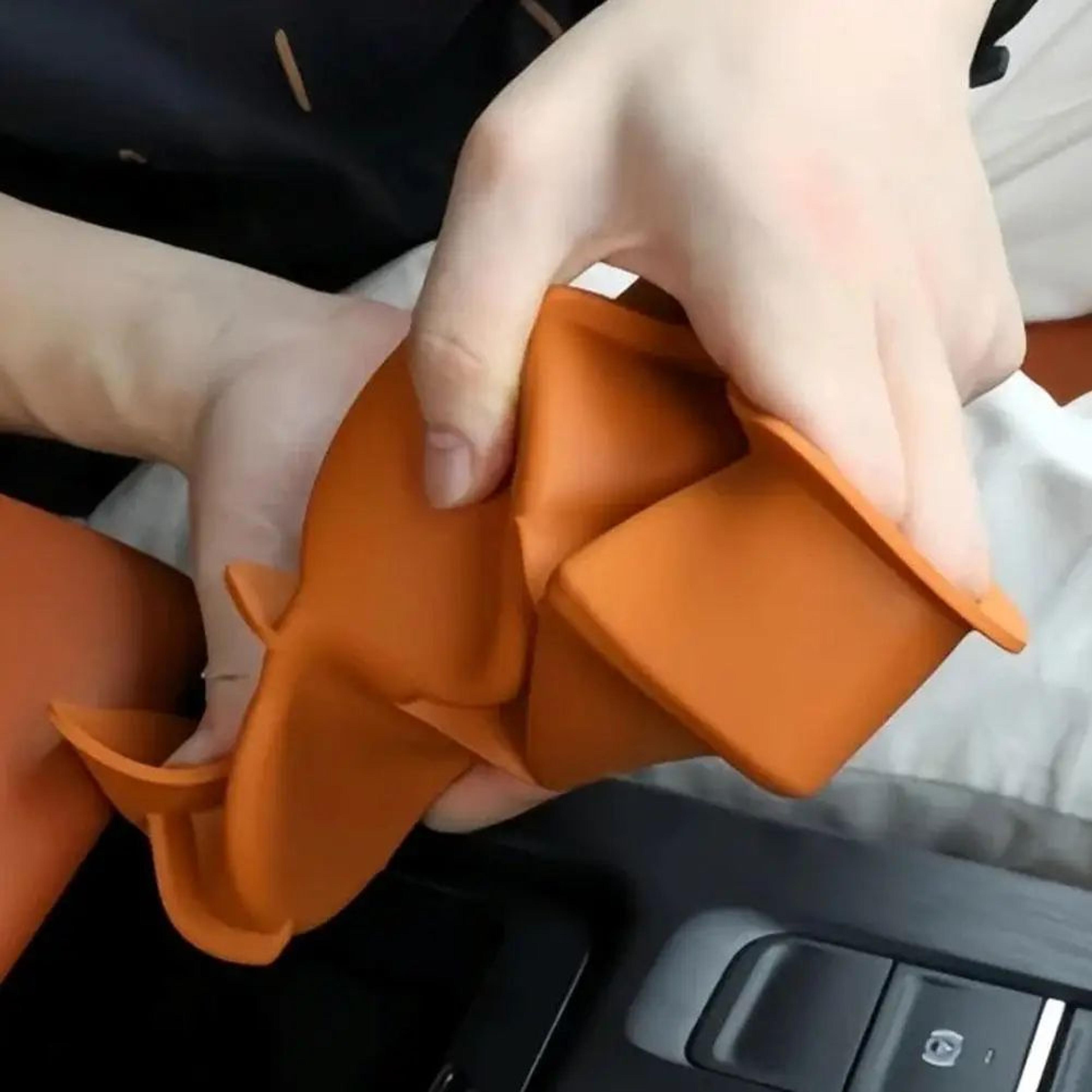 HAVAL H9 Silicone Armrest Storage Organizer 2