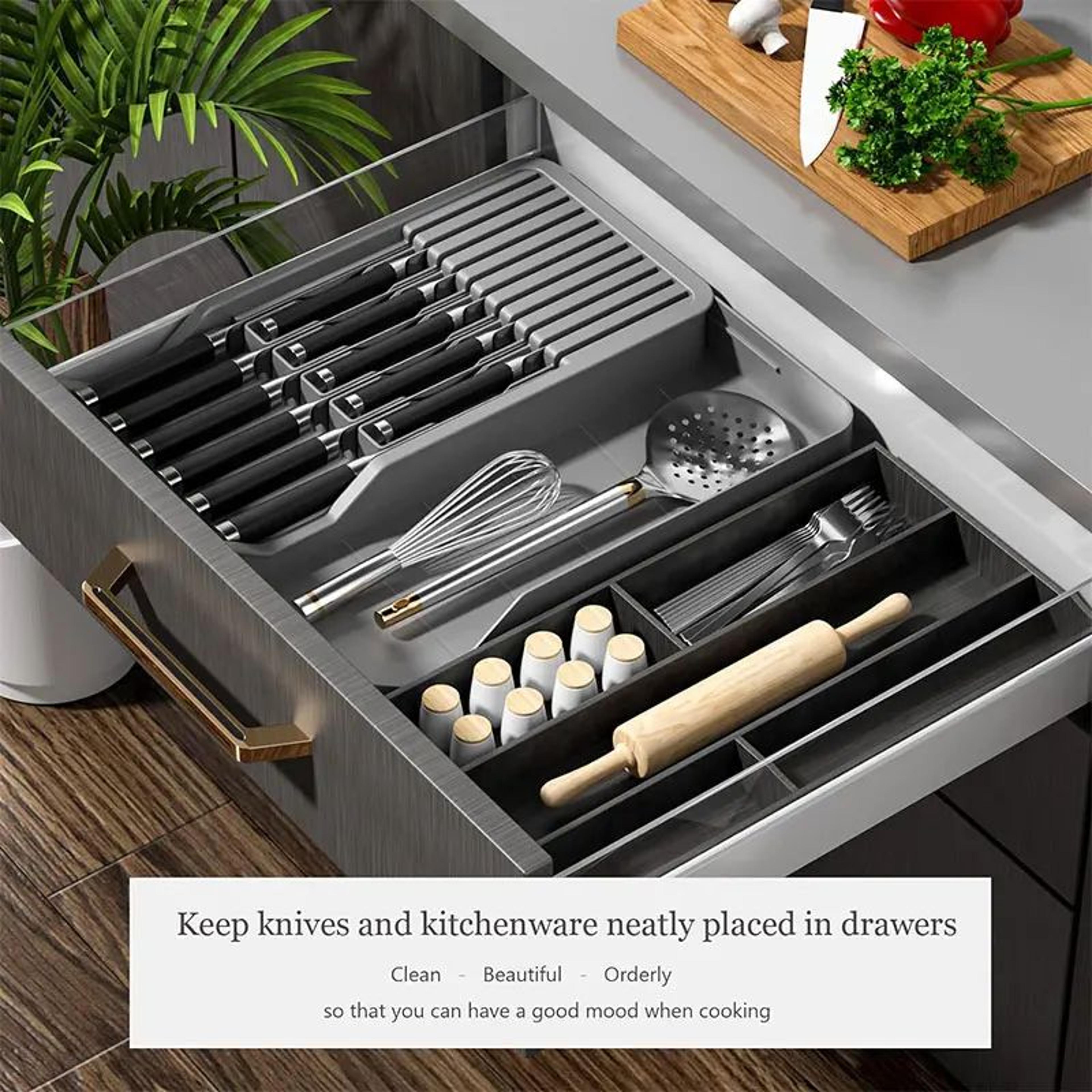 Adjustable Cutlery Drawer Organizer 3