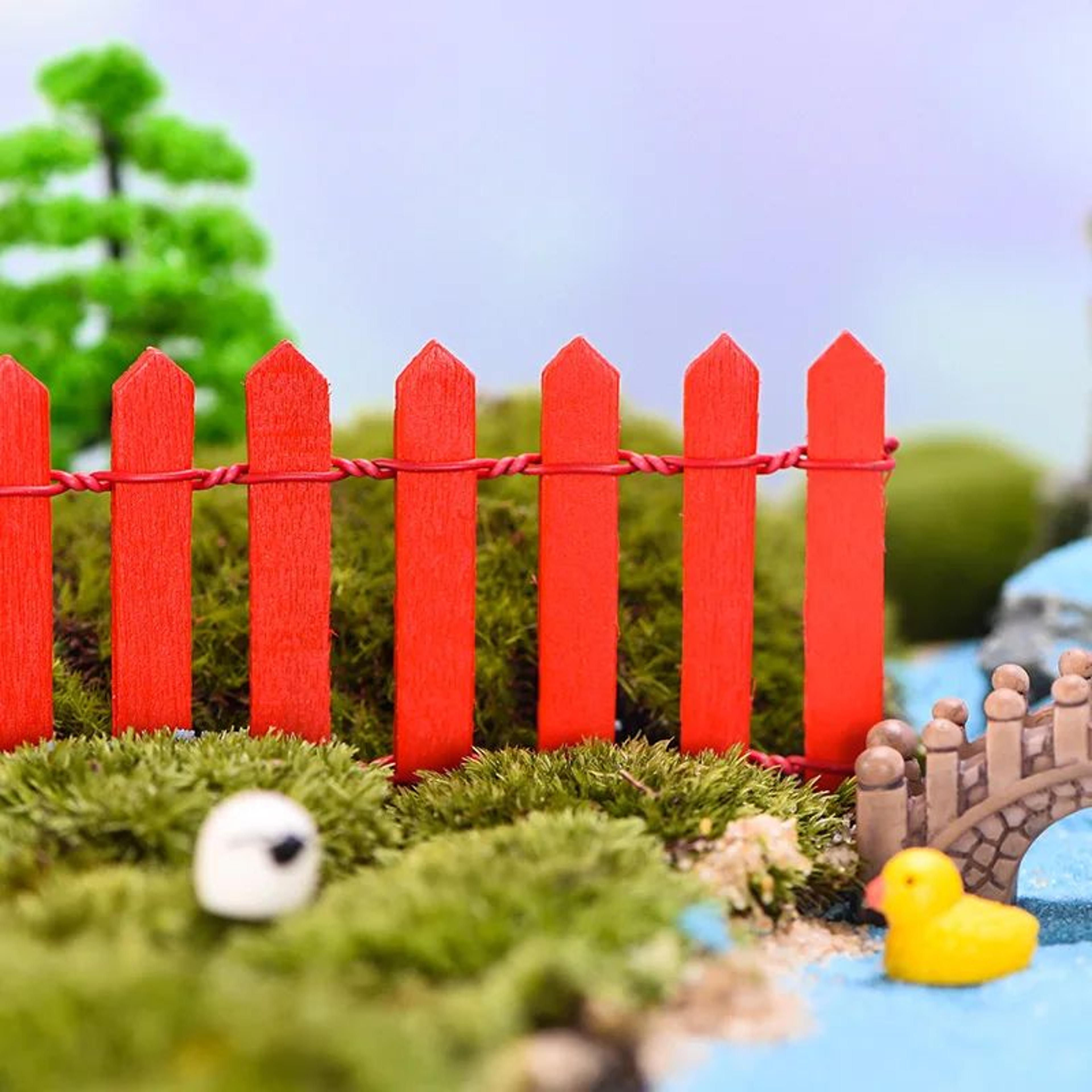 Mini Wooden Fairy Garden Fence 9