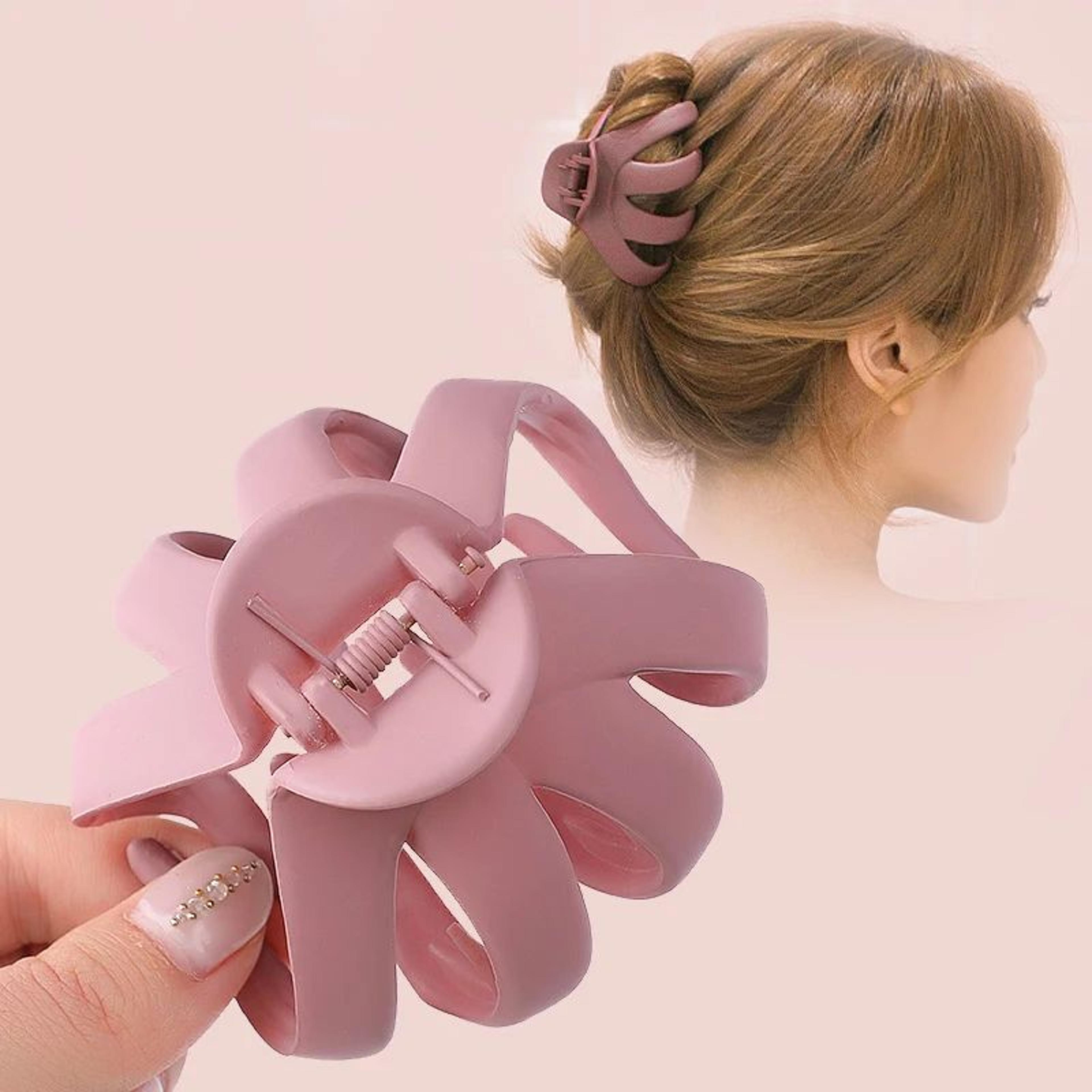 Large Moon Shape Metal Hair Claw 0