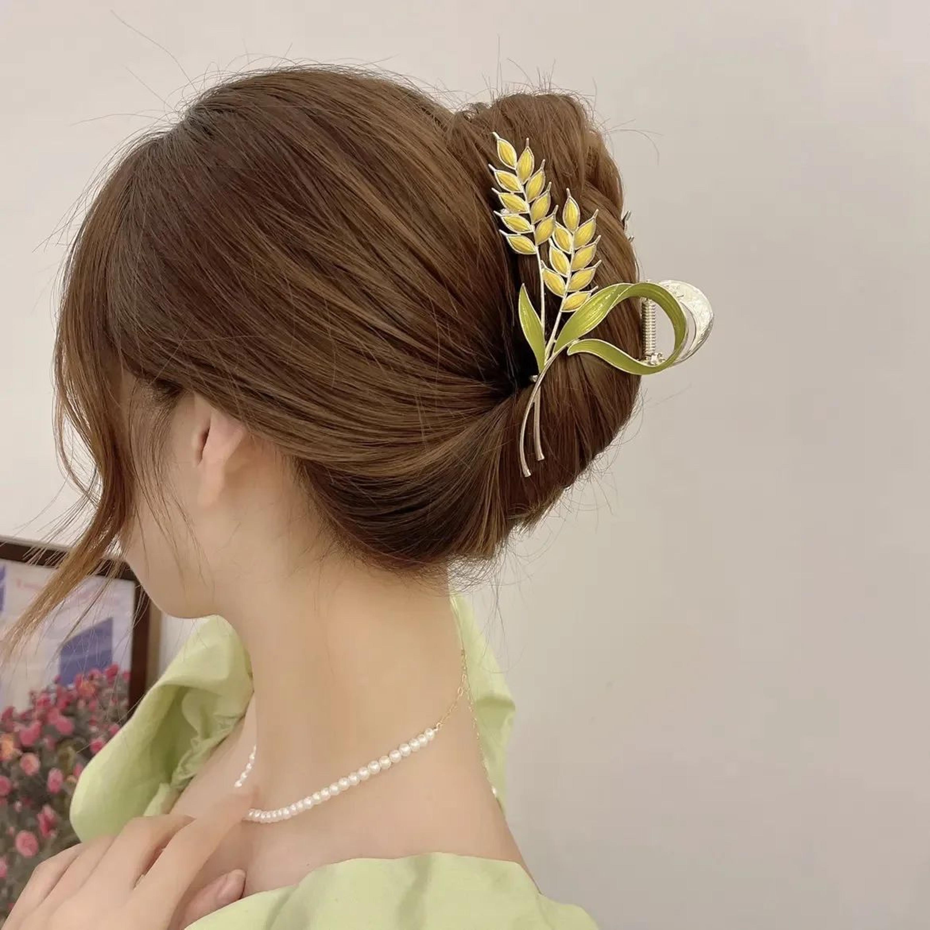Wheat Leaf Metal Hair Claw 2