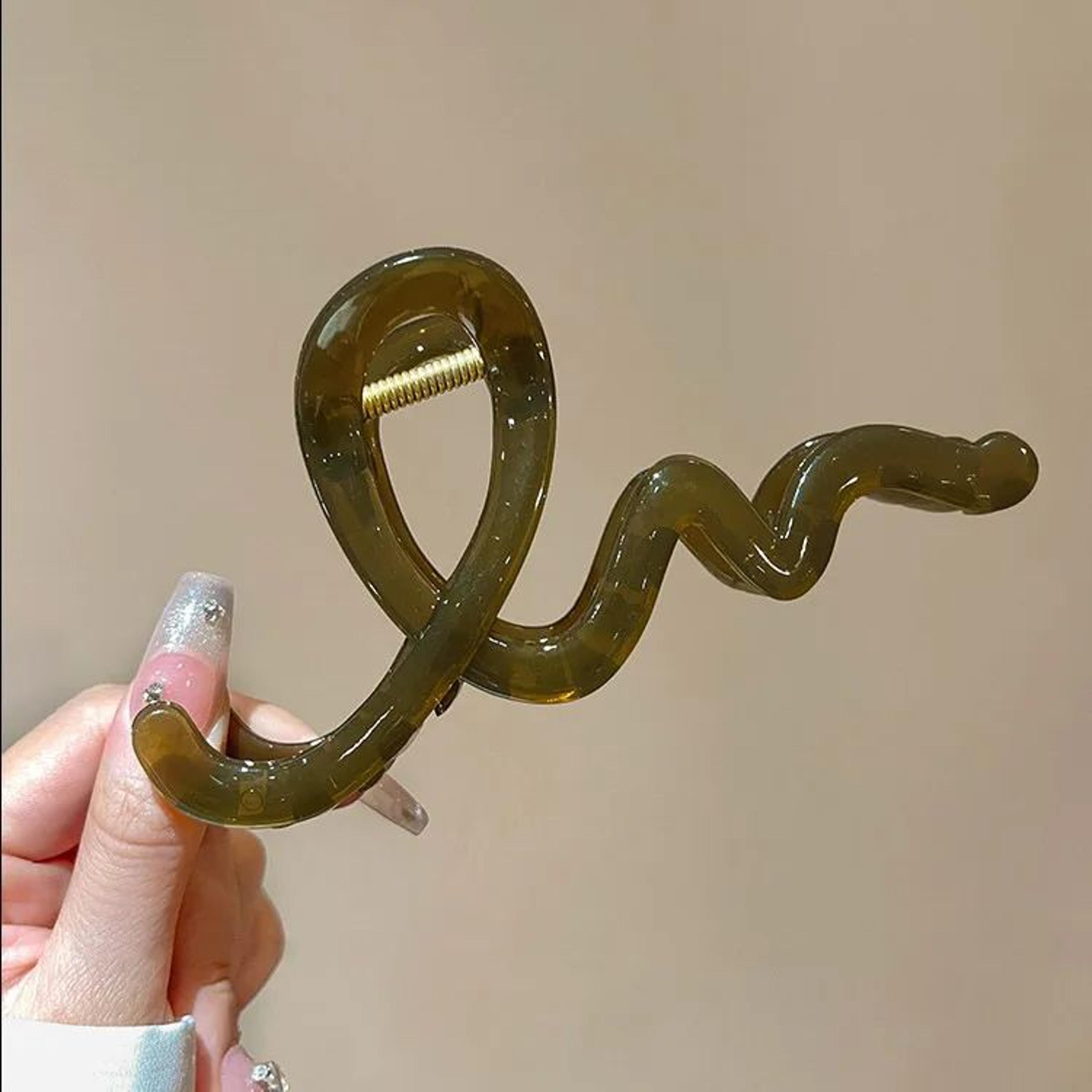 Wavy Bow Acrylic Hair Claw 10