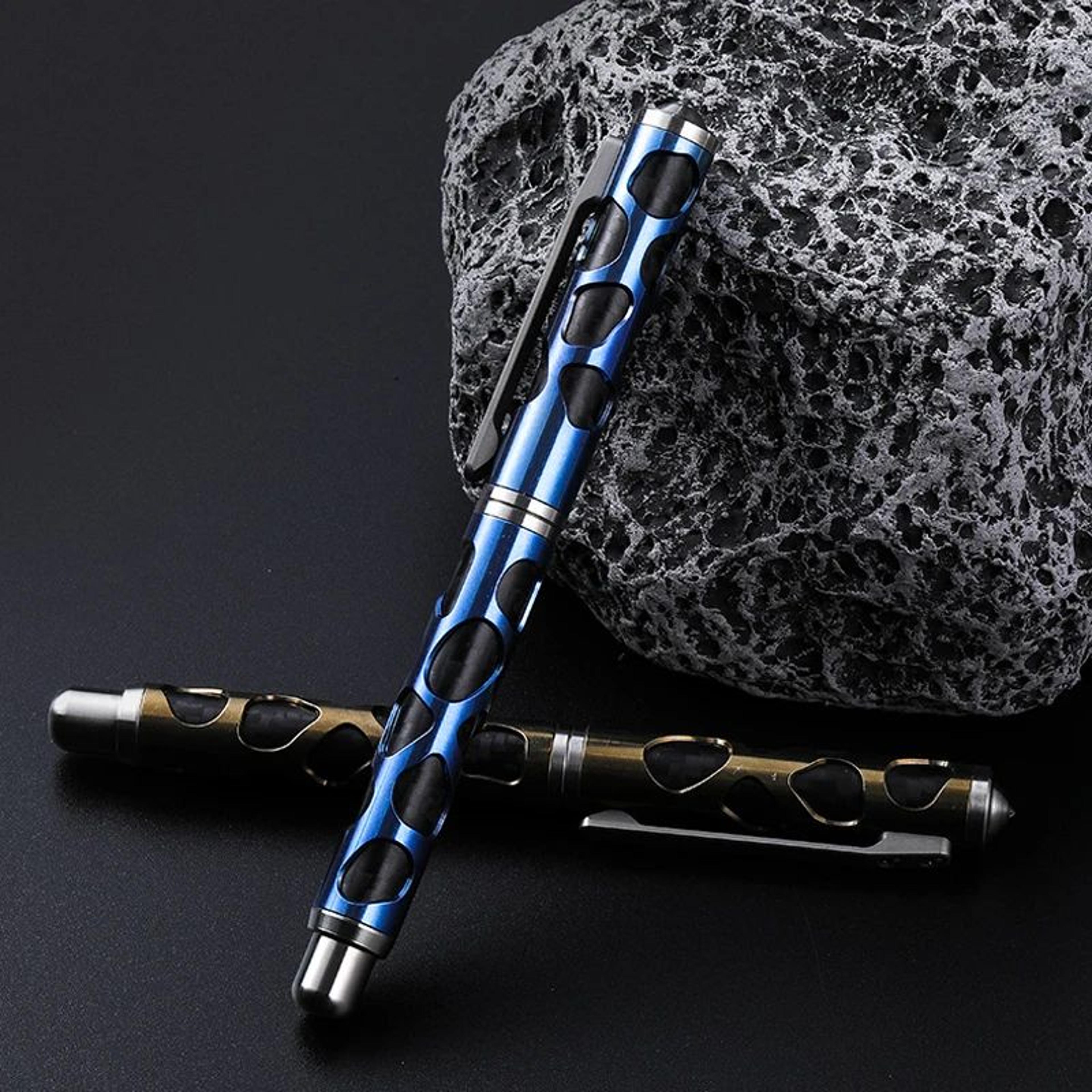 titanium alloy tactical pen with emergency glass breaker