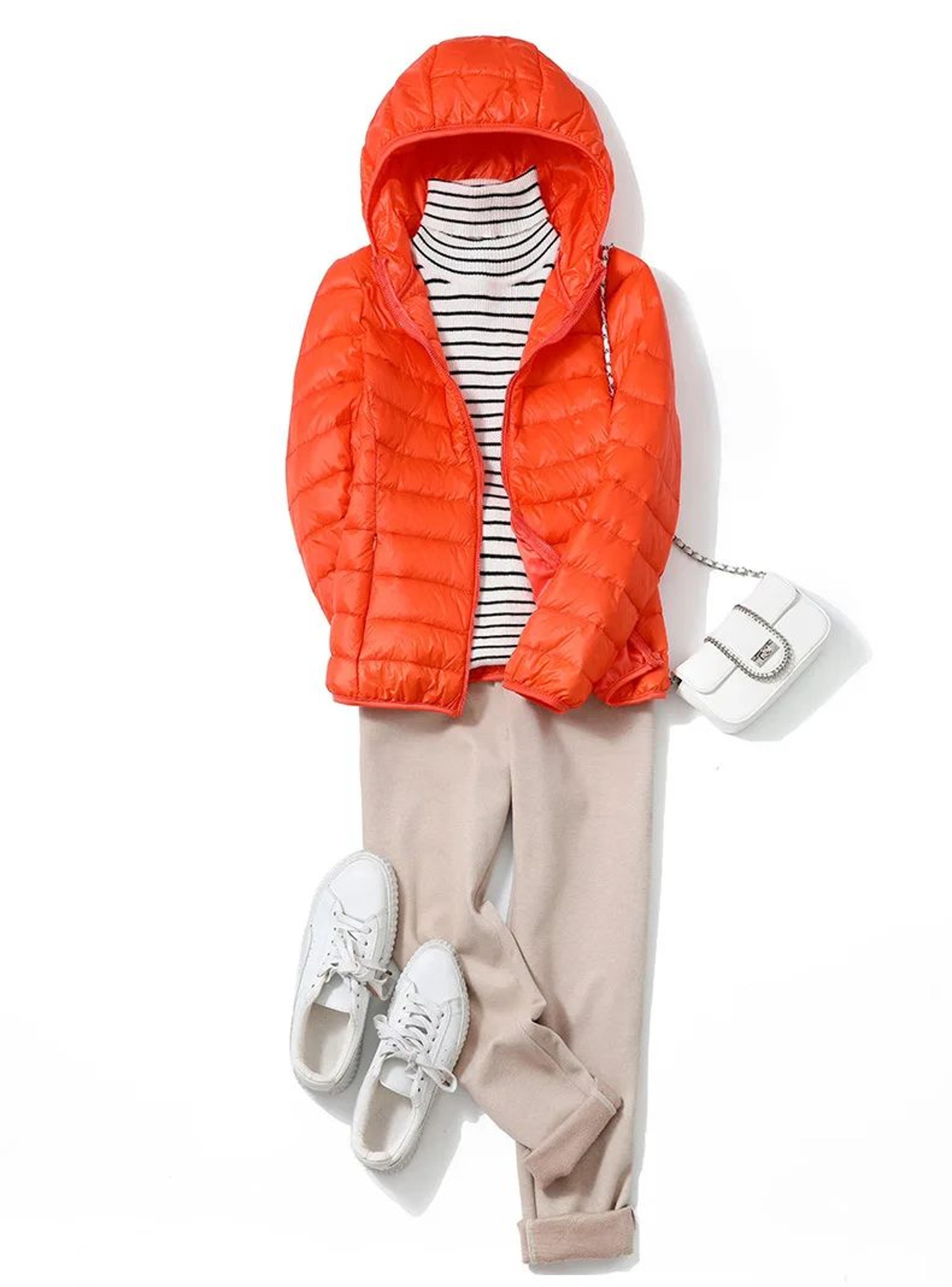 Womens Lightweight Hooded Puffer Jacket 21
