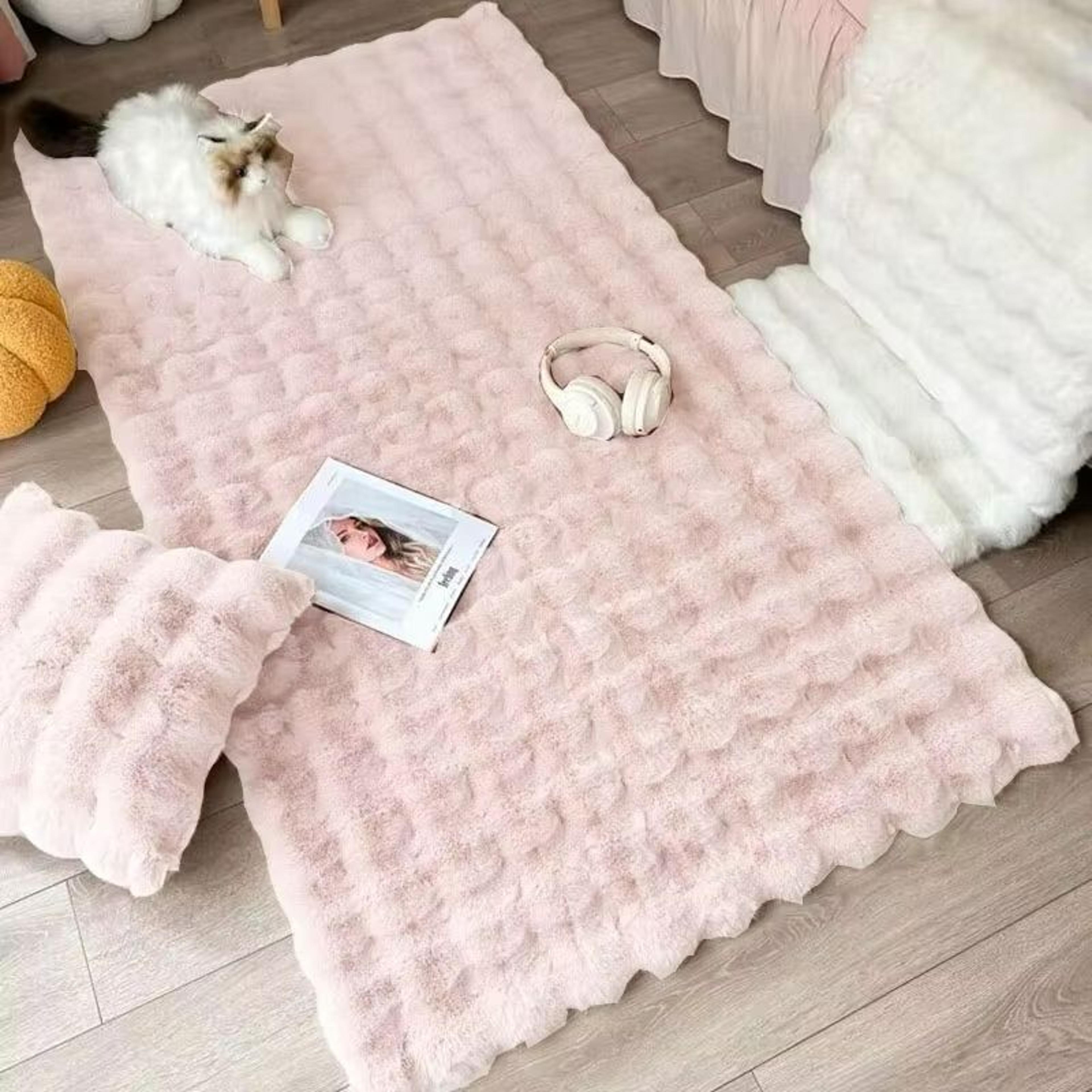 CloudBubbles Plush Faux Rabbit Fur Rug  Soft Bubble Carpet For Cozy Spaces 12