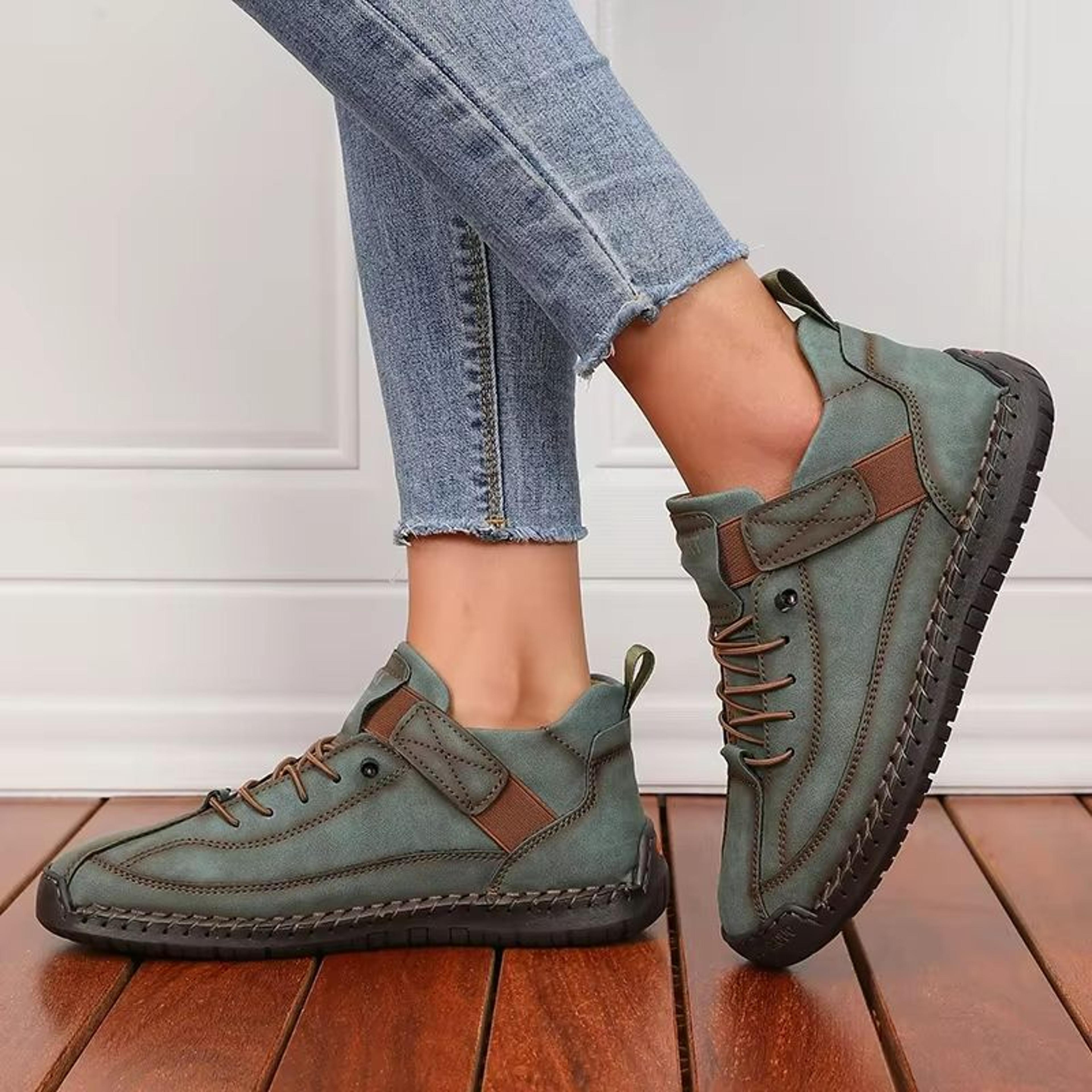 Womens MidTop Boots  Retro British Style AntiSlip Workwear Shoes With Fashionable Design 3