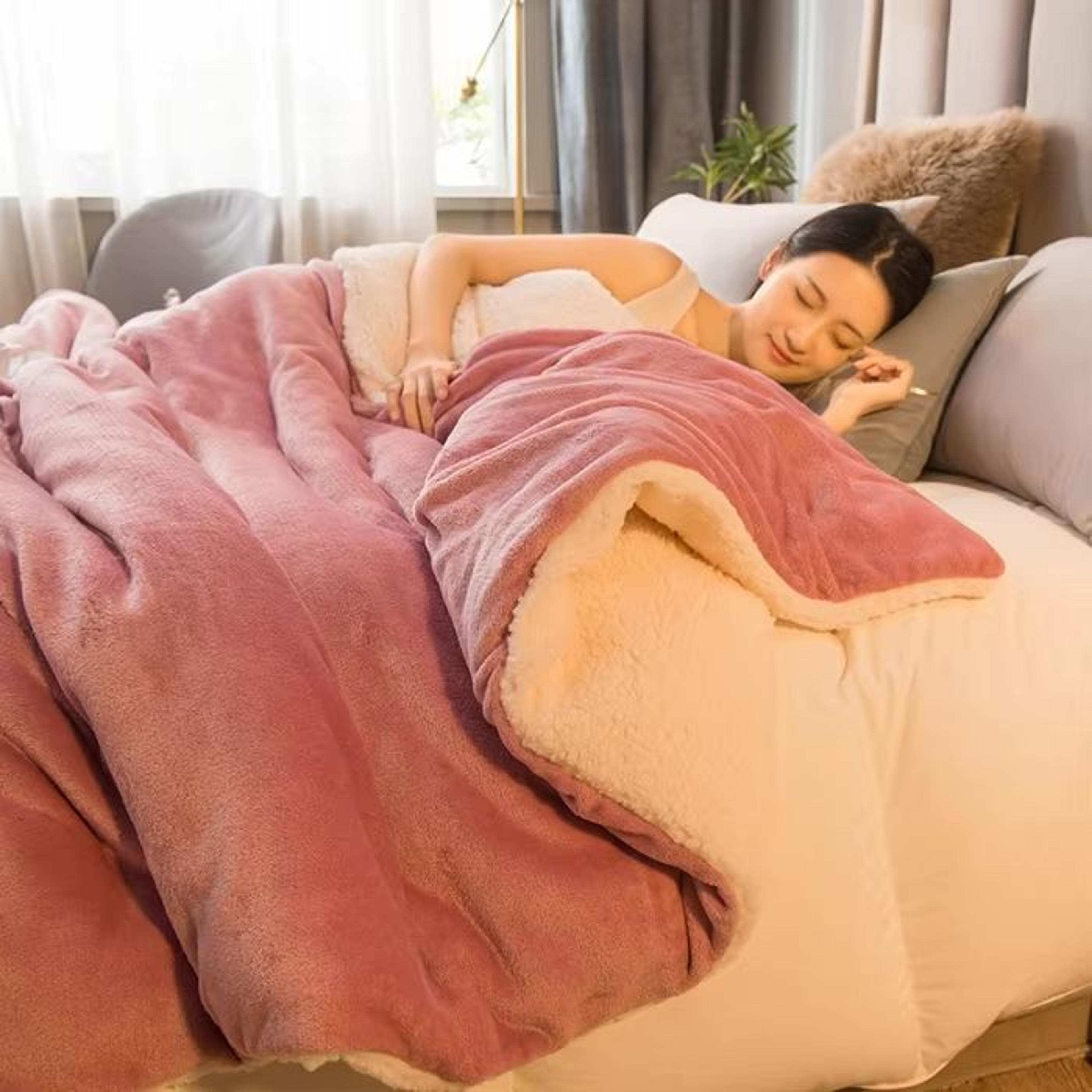 Luxury DoubleSided Wool Throw Blanket  Warm Winter Bedspread  Cozy Queen Cover 8