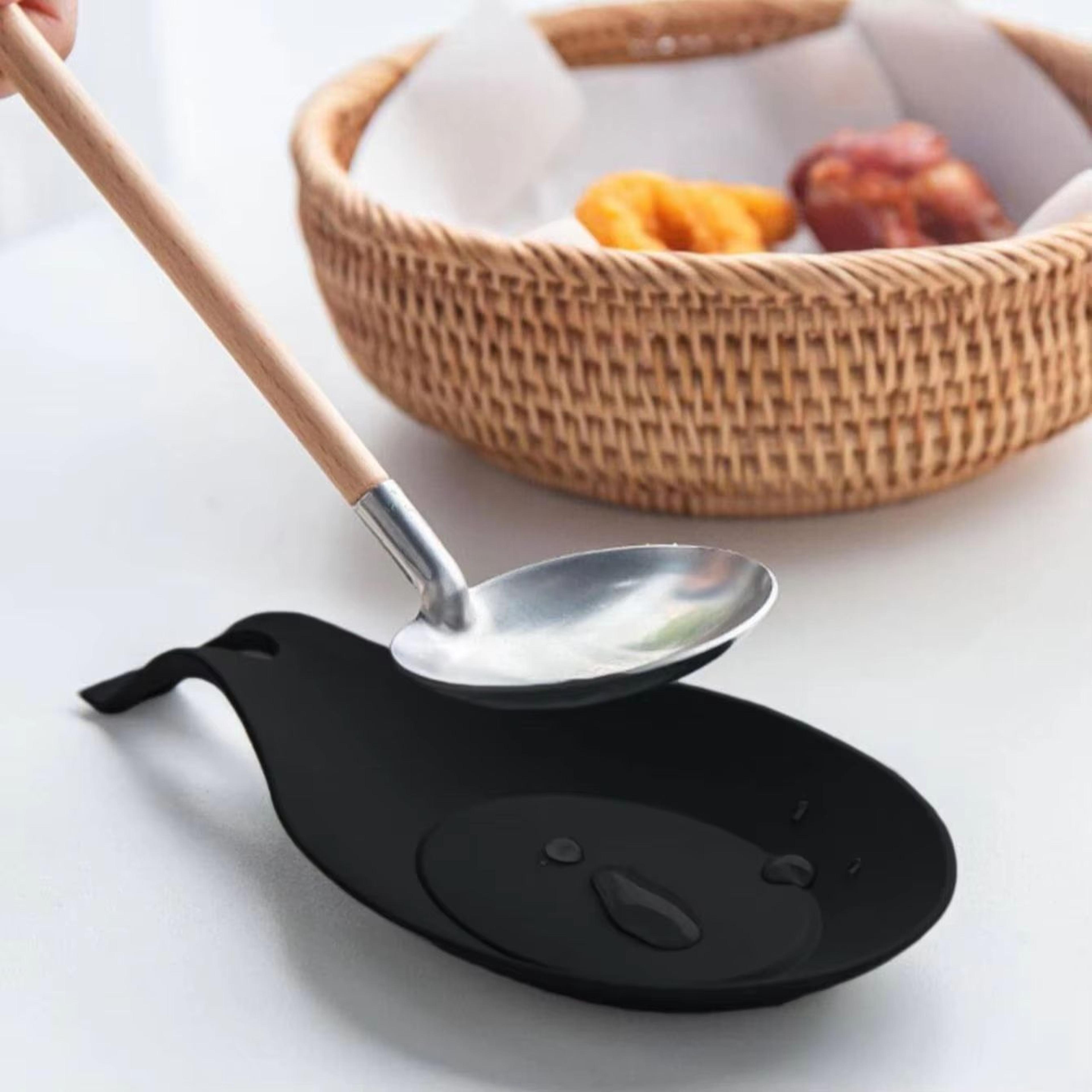 Silicone Insulation Spoon Shelf And HeatResistant Placemat  MultiUse Kitchen Glass Coaster Tray 0