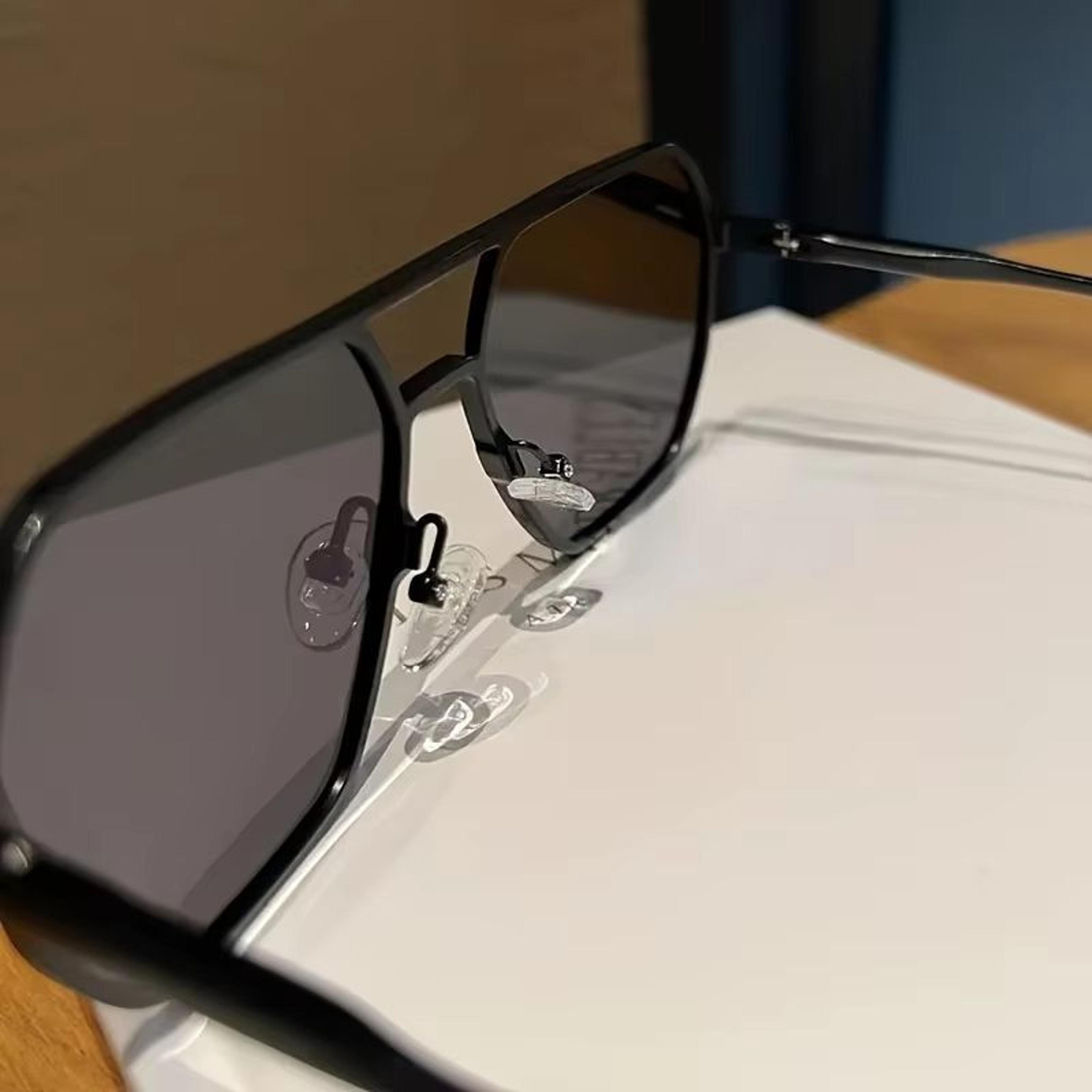 DriveShade Photochromic Polarized Square Sunglasses  Metal Frame Unisex 2