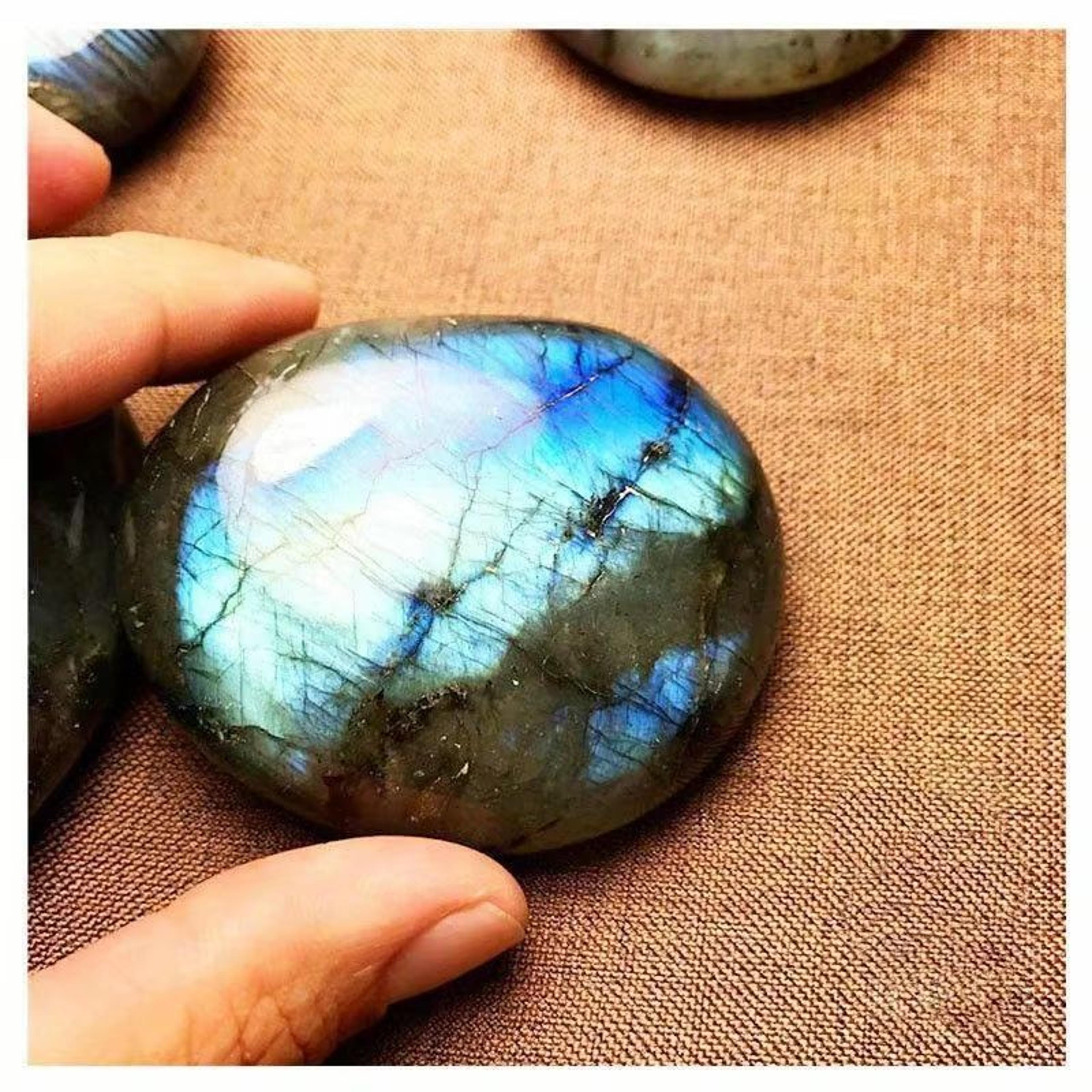 Natural Labradorite Moonstone Decorative Crystal 4