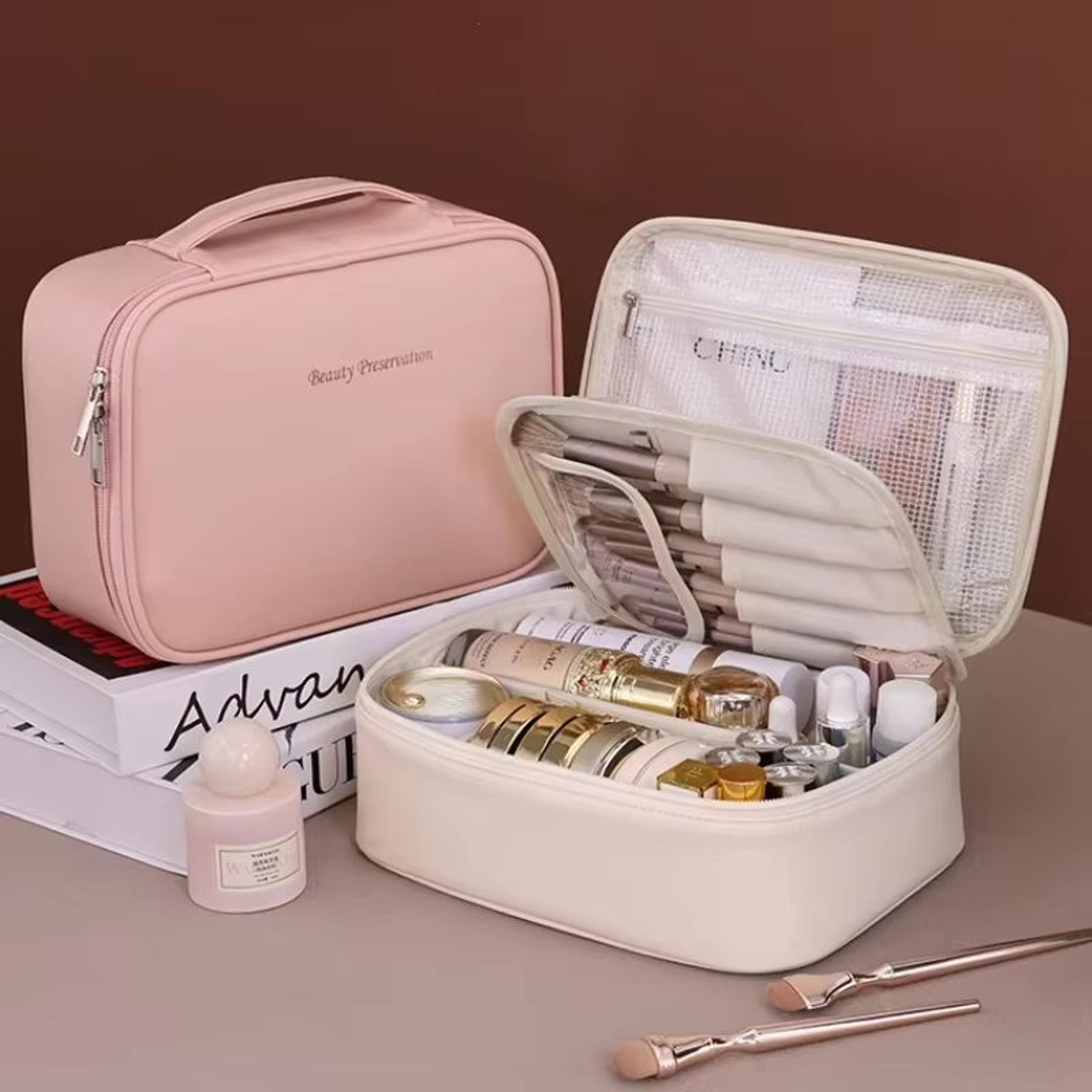 Large Capacity Luxury Portable Makeup Bag And Cosmetic Organizer For Women 1