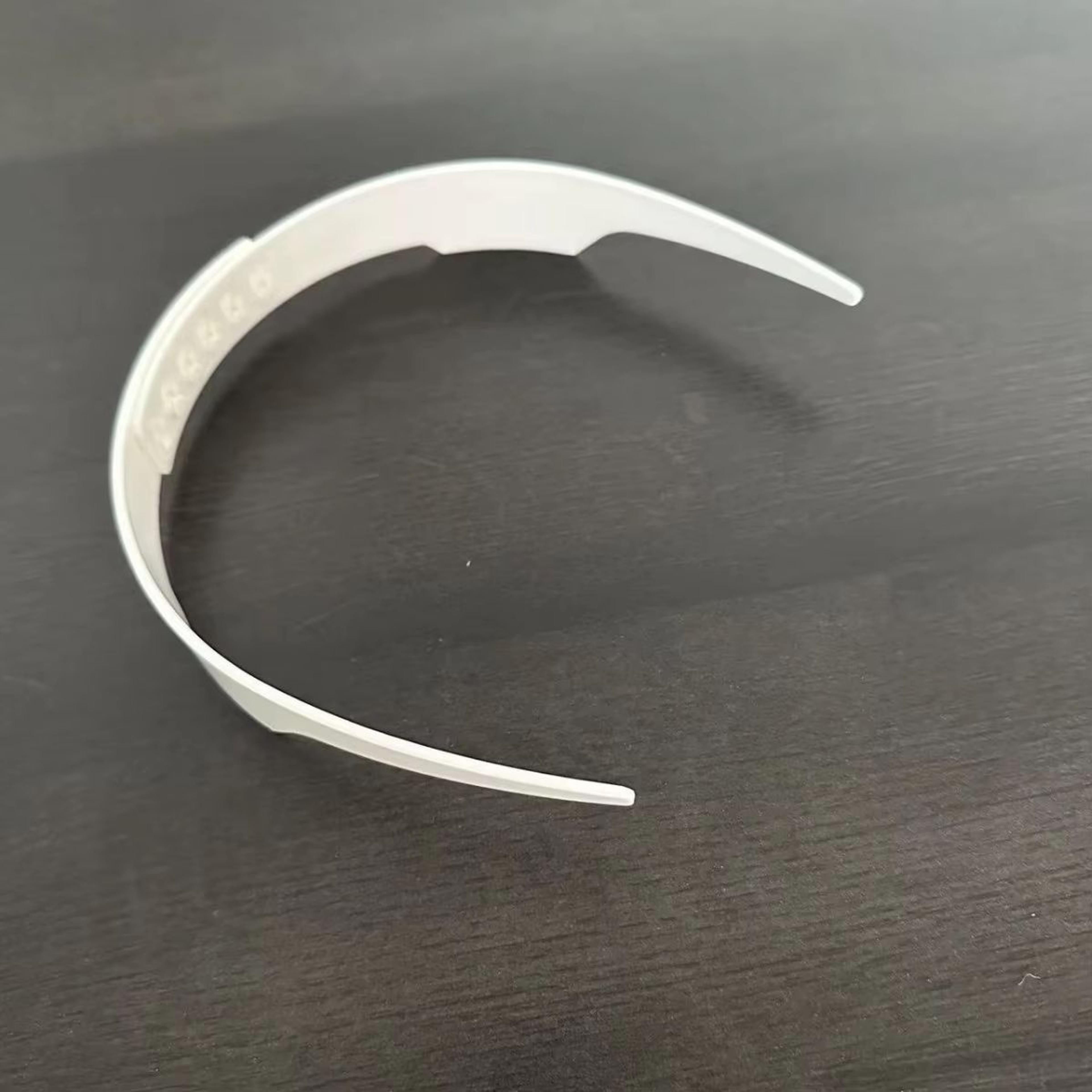 Mens Adjustable Invisible Collar Support Strap For Shirts And Suits 9