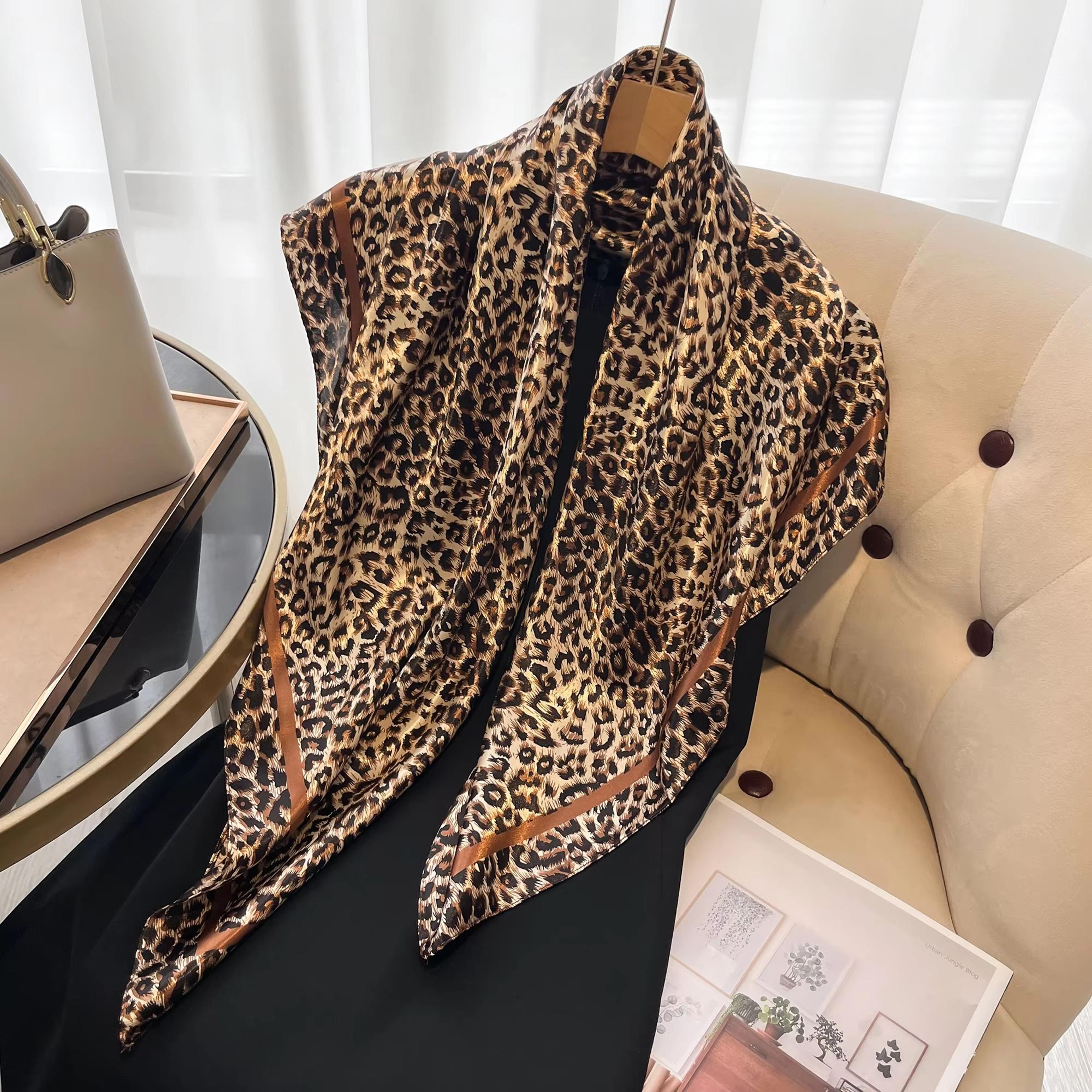 Luxury Leopard Print Satin Square Scarf  Headband Set  2756x2756in Fashion Hair Band Neckerchief  W 0