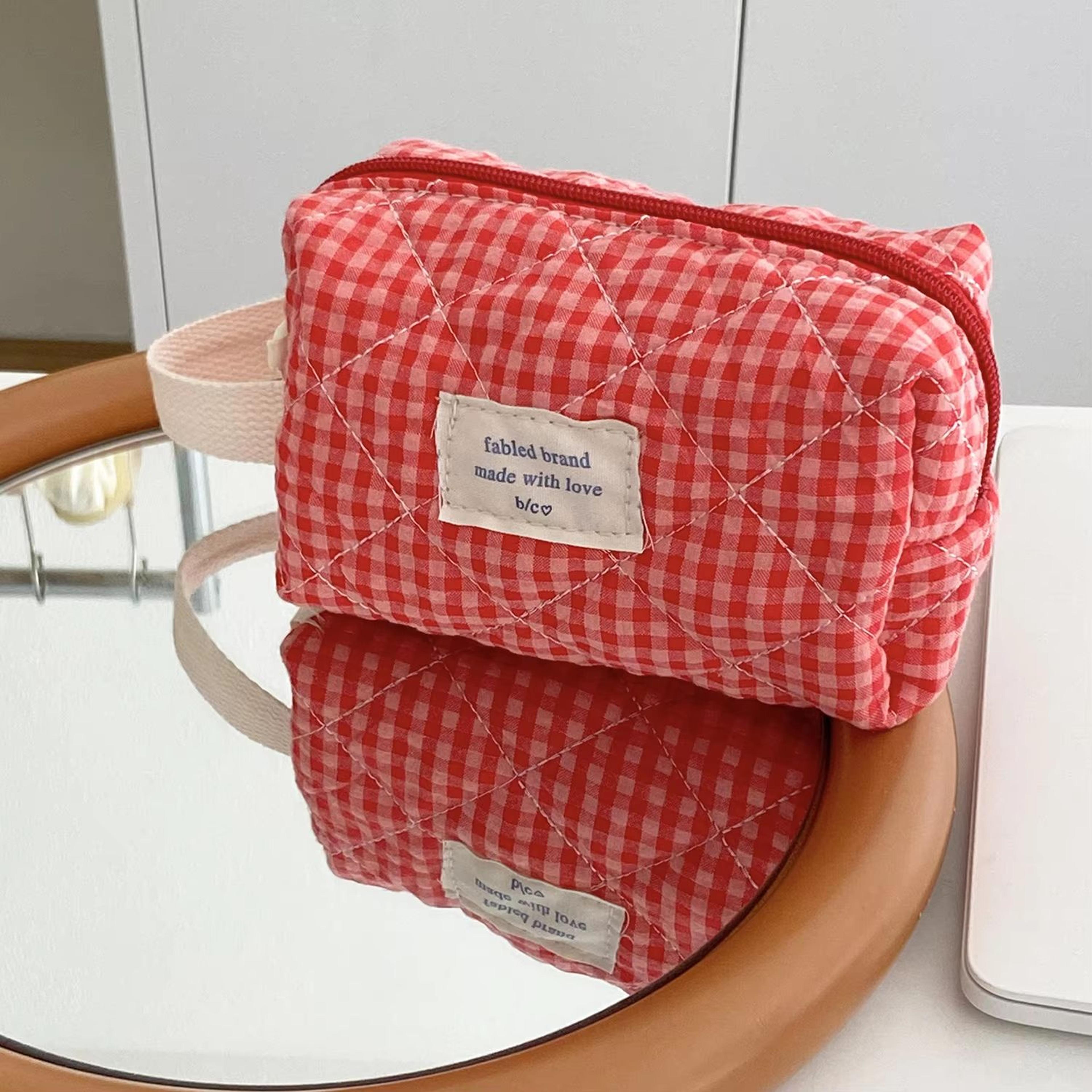 Large Capacity Plaid Makeup Bag Portable Cosmetic  Toiletry Organizer 3