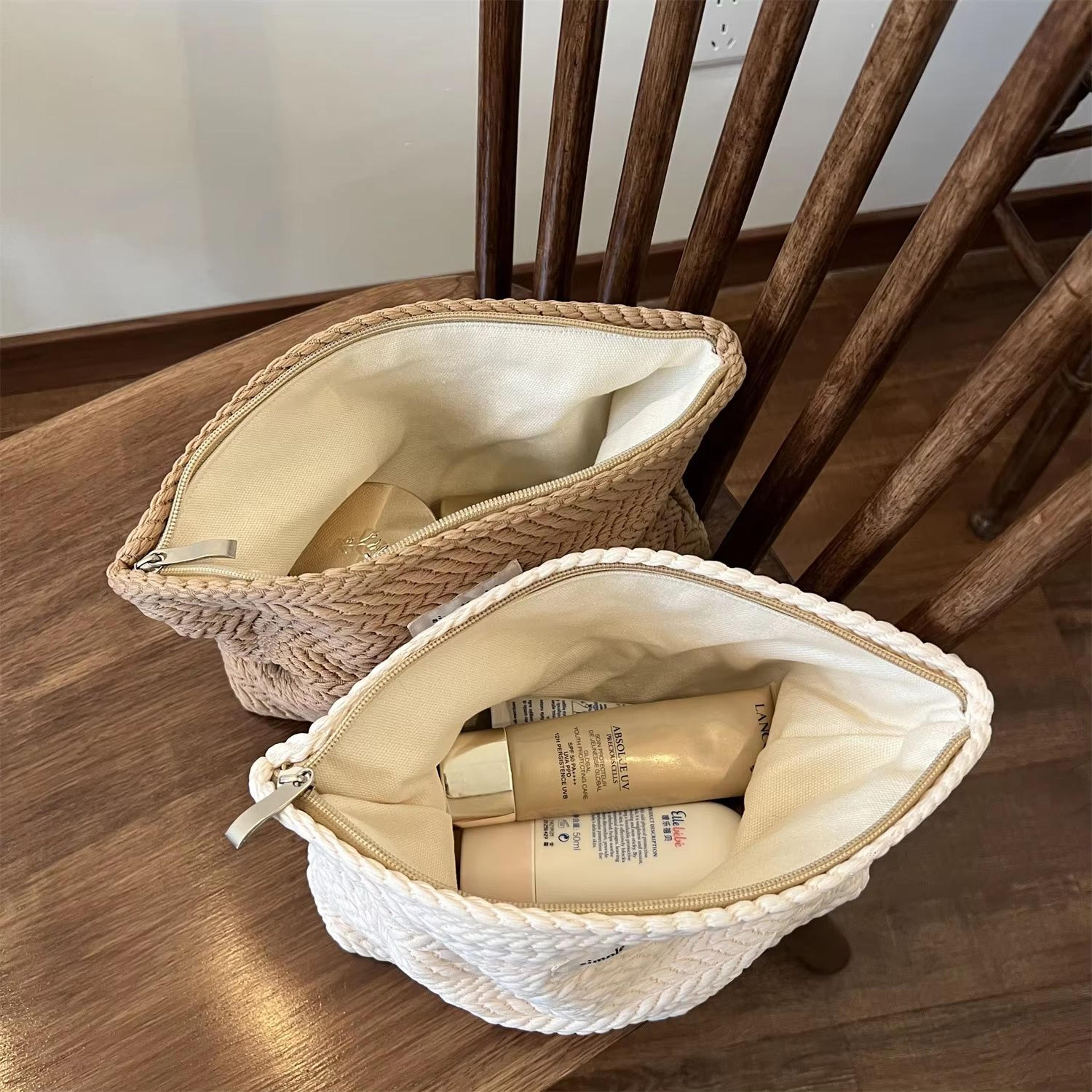 Artistic Handwoven Cotton Makeup Bag Crochet Cosmetic Pouch With Zipper 4