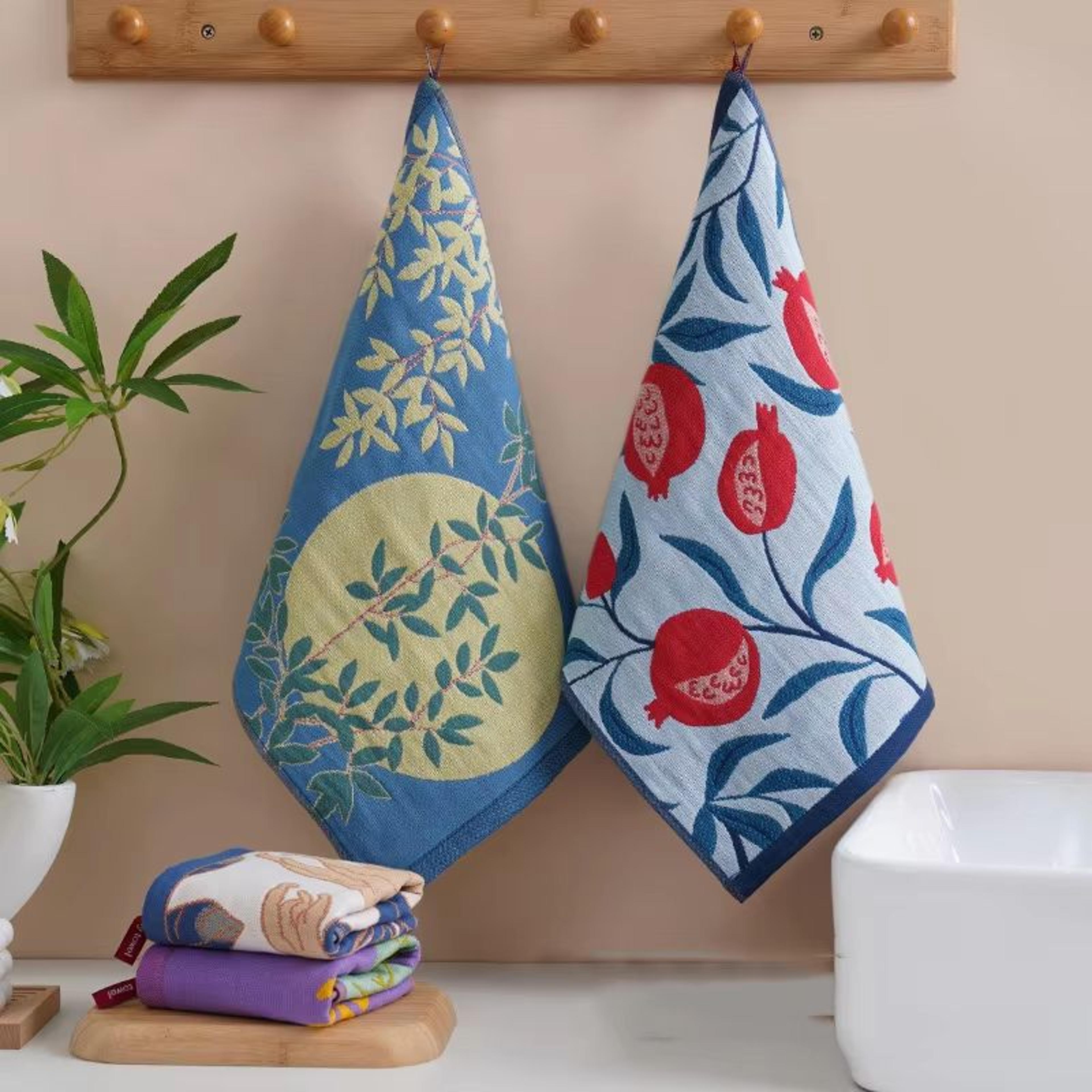 Large Cotton Gauze Kitchen  Hand Towel  QuickDry Decorative Tea Towel 134x157in 1