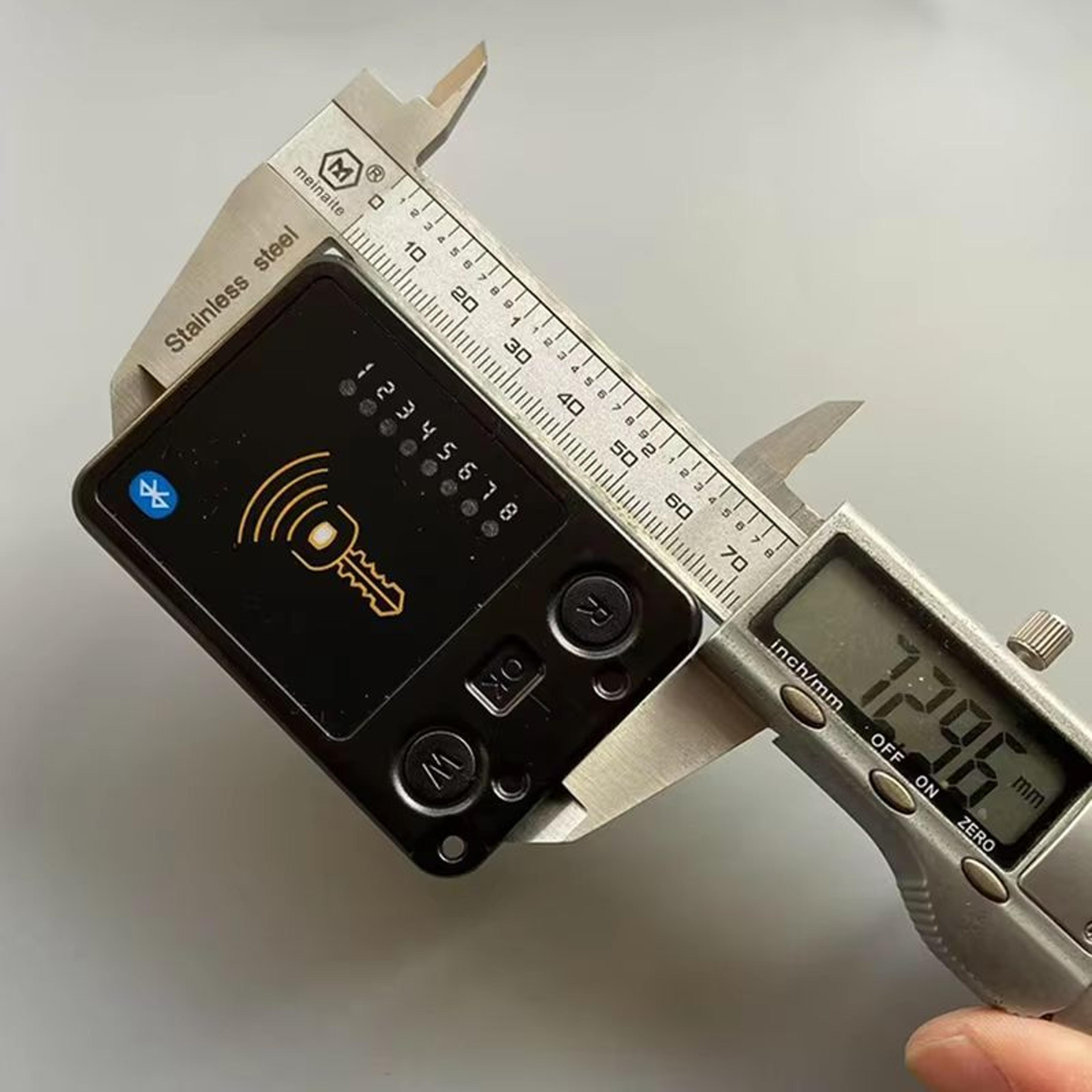 RFID Chameleon Ultra Smart Chip Reader Badge Decode Emulator Tool 1