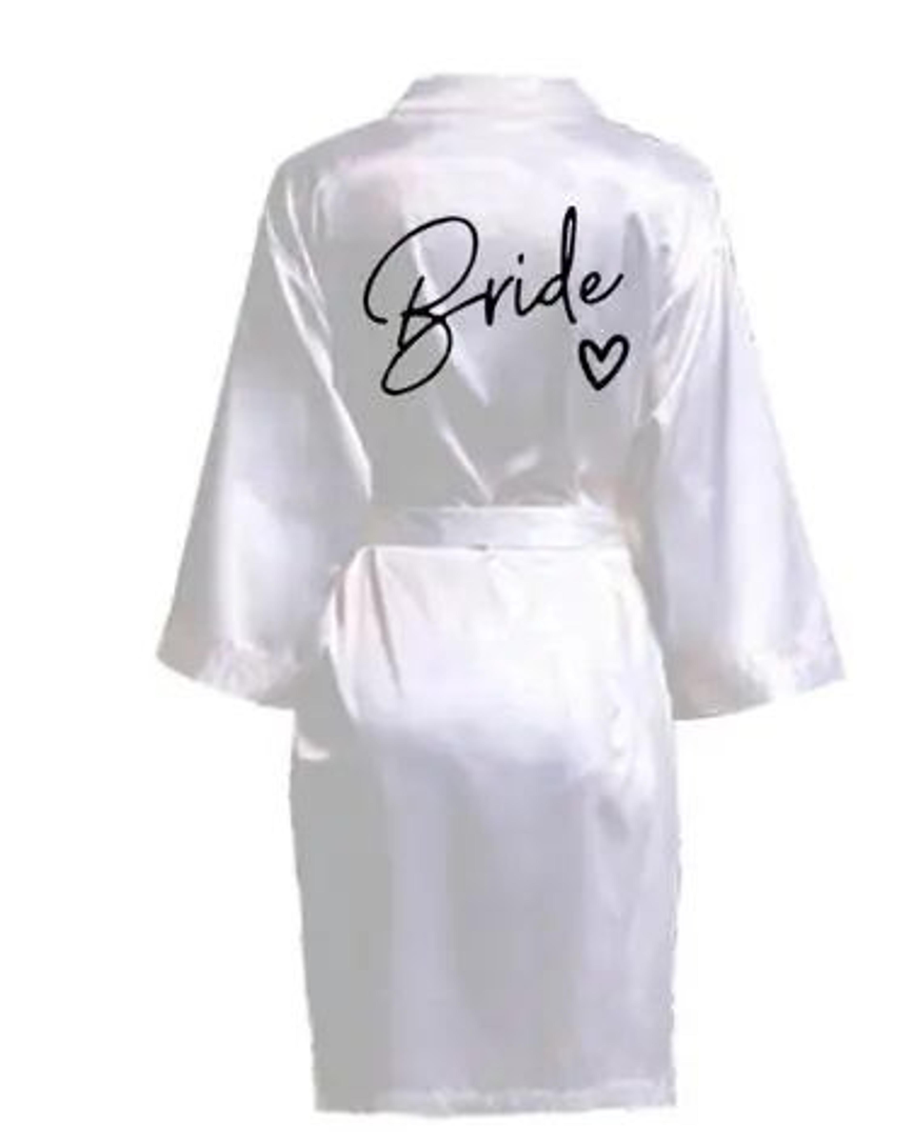 Team Bride Satin Kimono Robe With Black Letters For Wedding Party 2