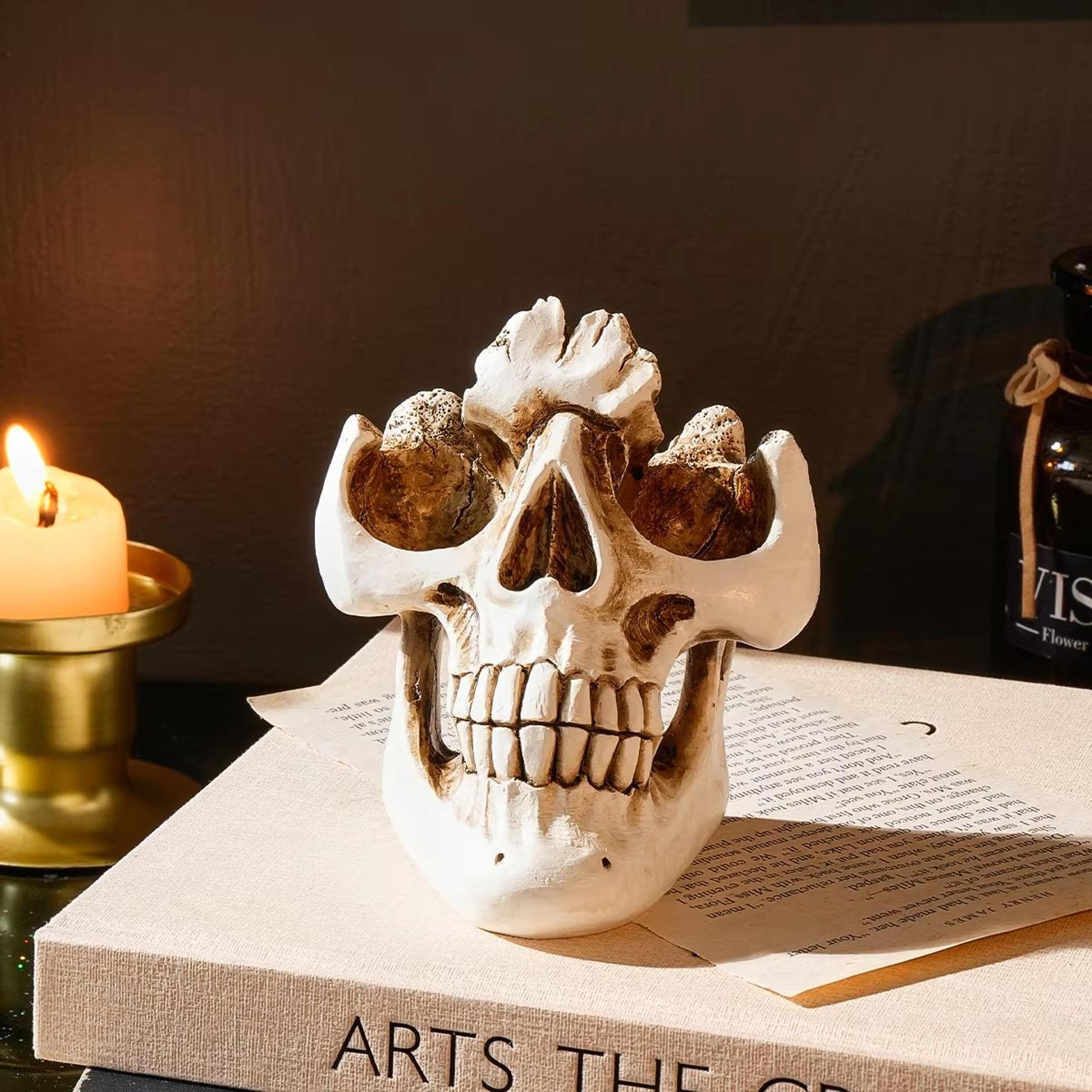 Resin Skull Shaped Glasses Storage Rack Halloween Home Decor 3
