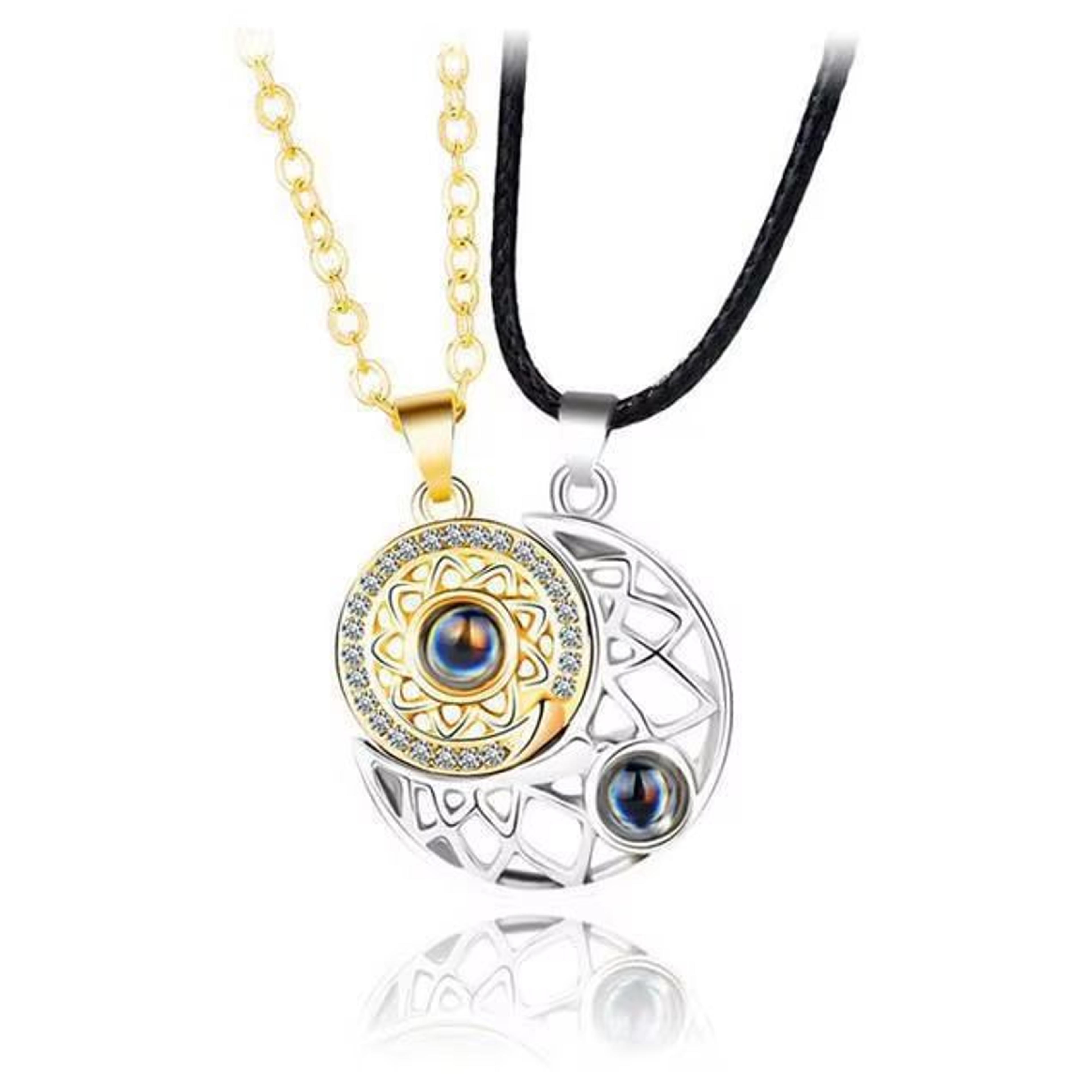 Magnetic Couple Matching Necklace Set With I Love You Projection Pendant 10