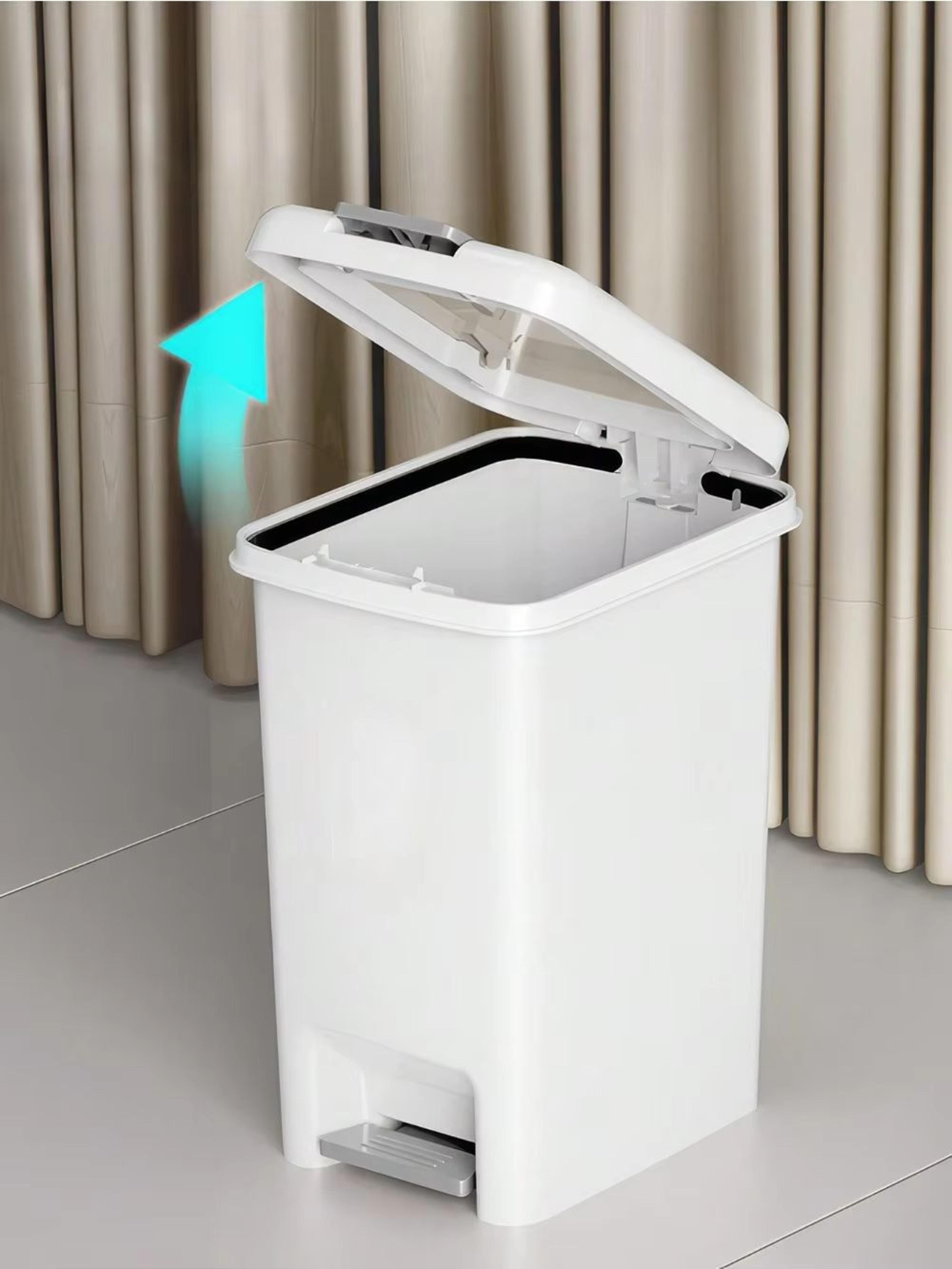 Plastic Foot Pedal Trash Can  HandsFree Bathroom  Kitchen Waste Bin 1