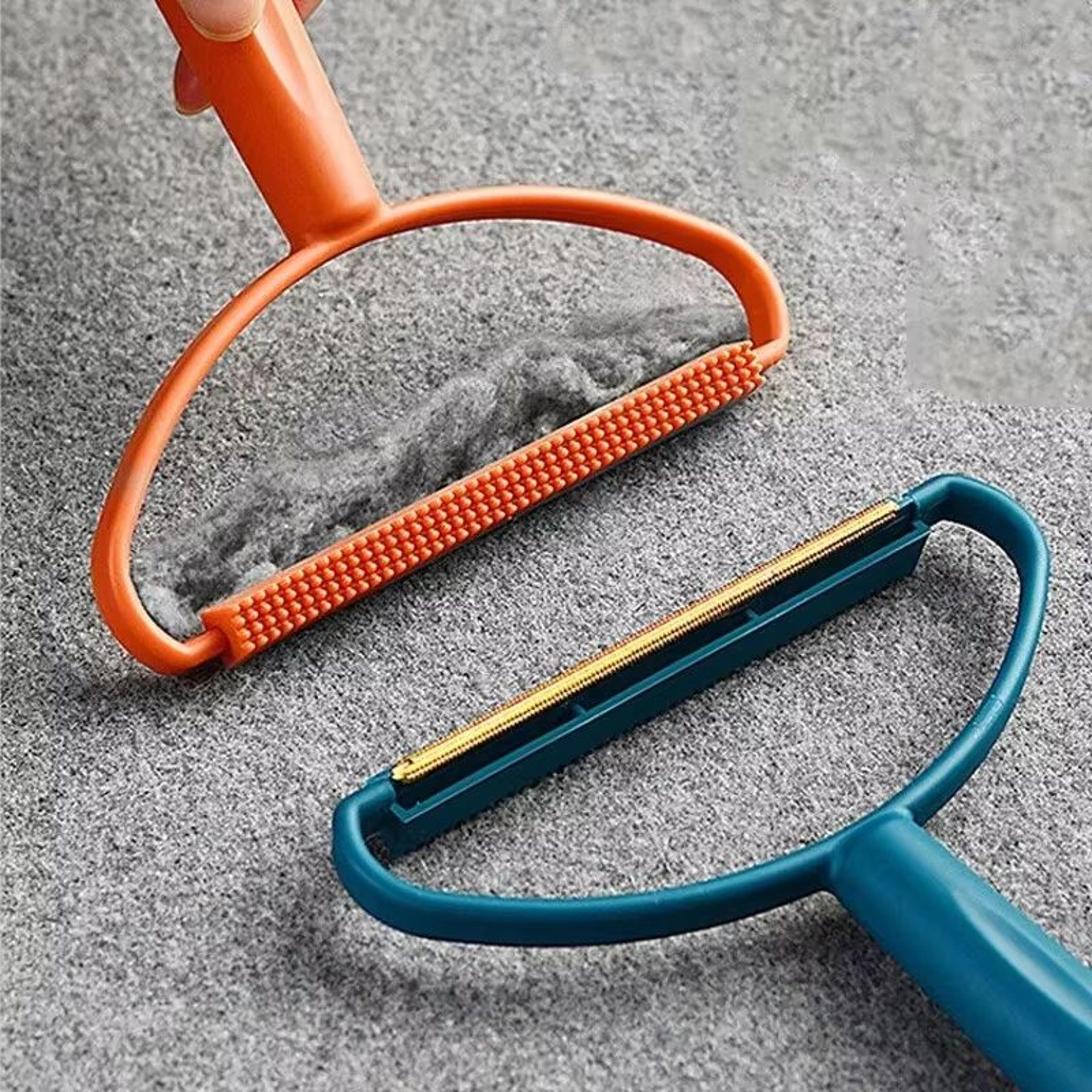 Portable Fabric Lint Roller And Hair Remover For Clothes And Furniture 3