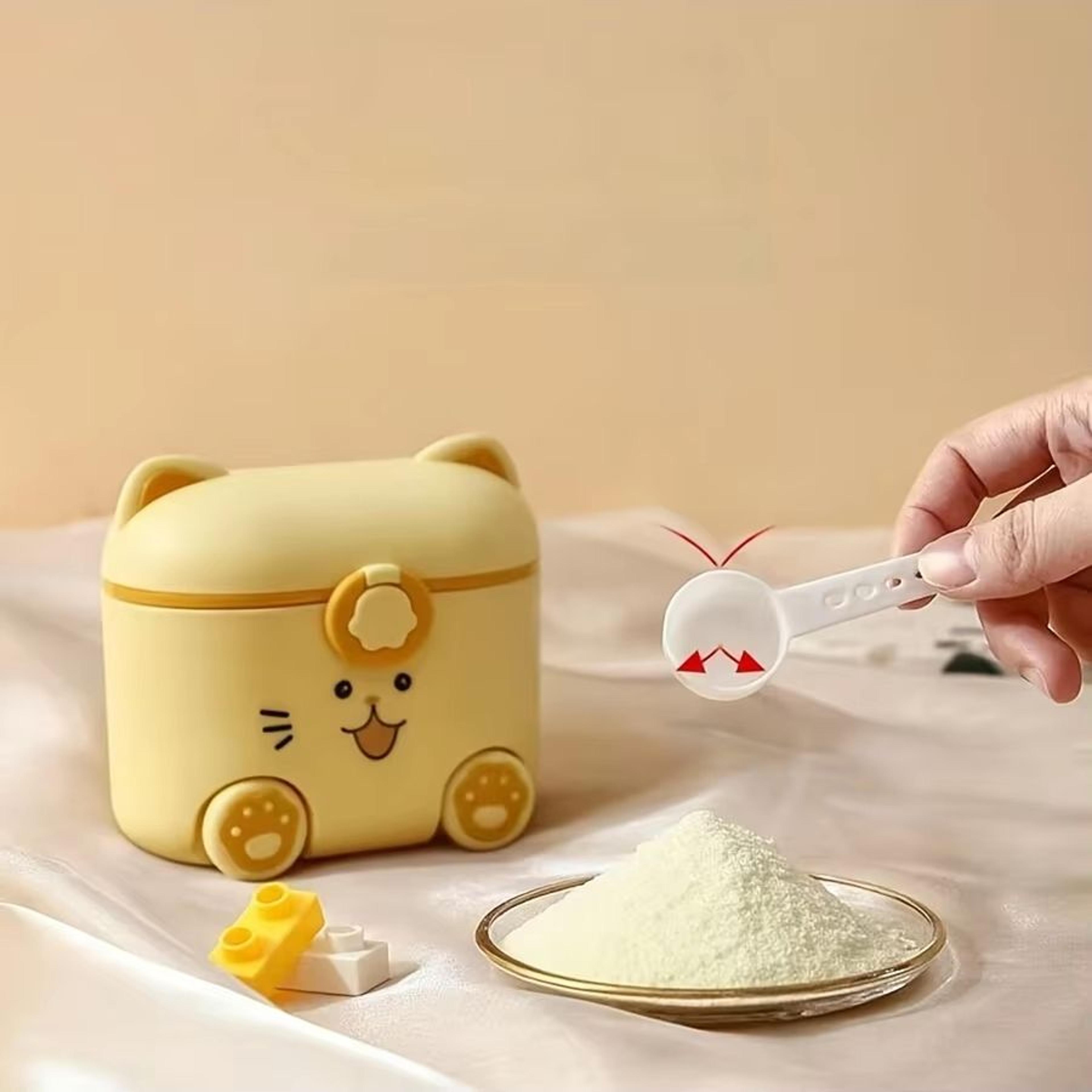 Cute Cat Locking Baby Formula Container With Spoon Portable Snack Box 3