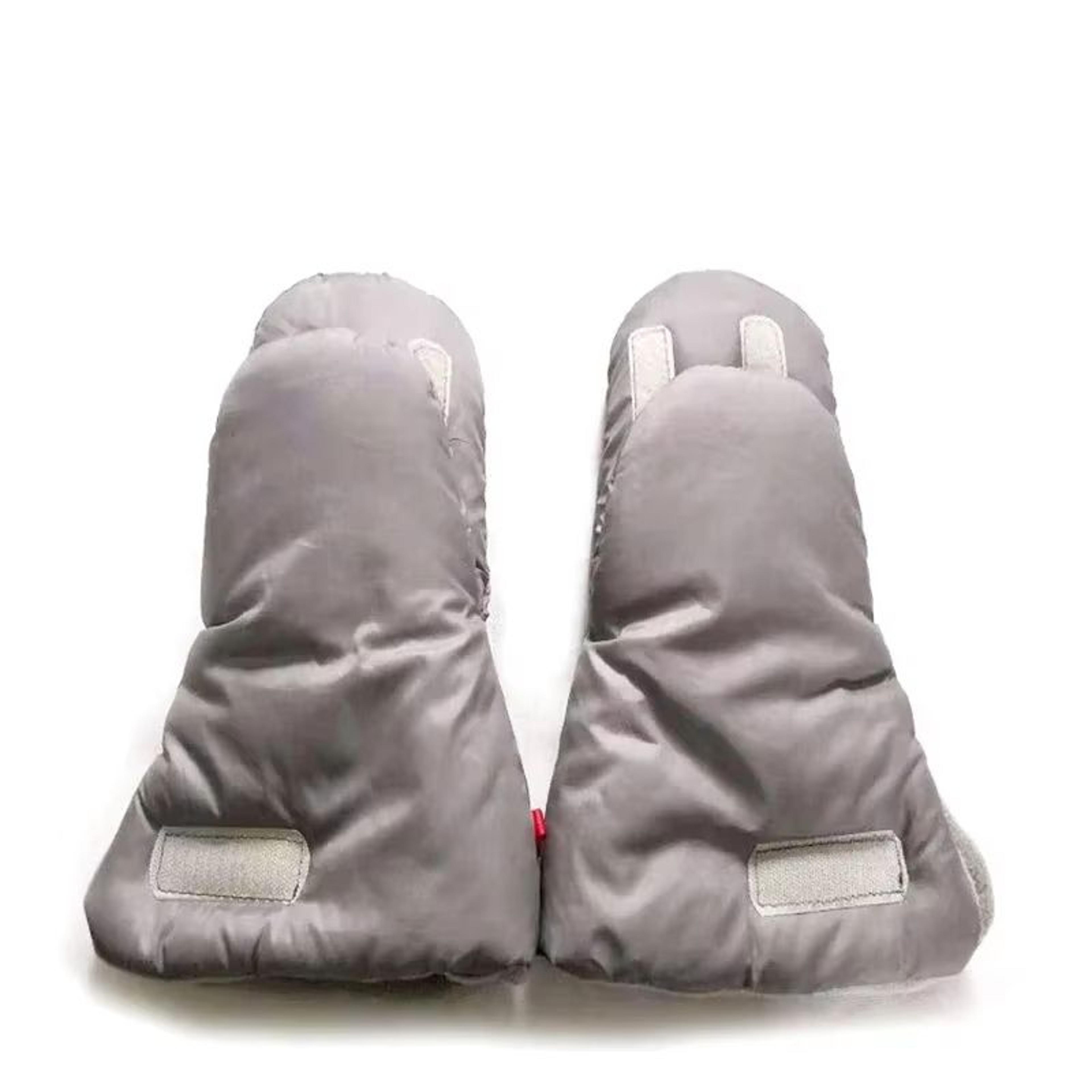 StrollWarm Waterproof Winter Stroller Gloves For Babies And Parents 8