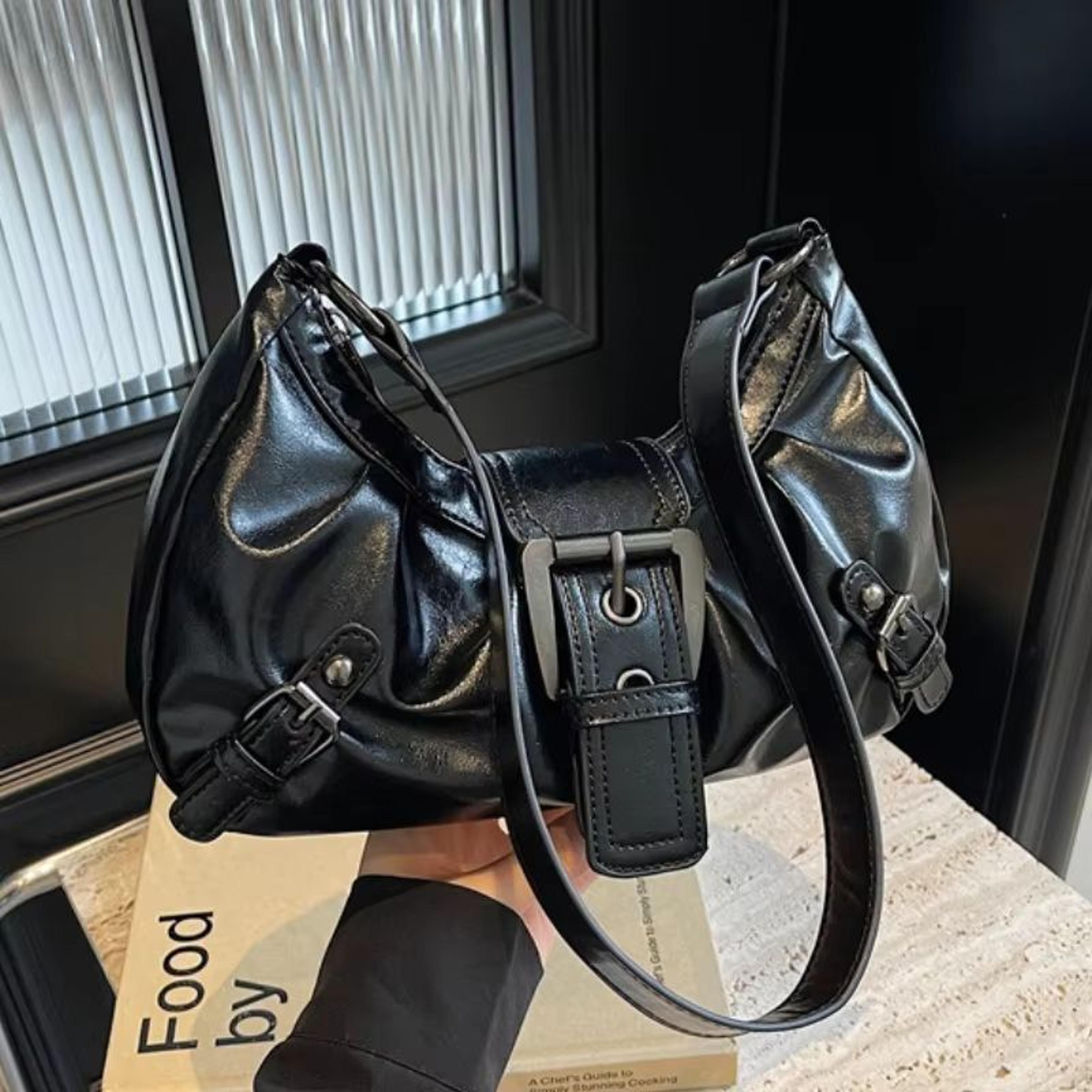 retroluxe pleated hobo shoulder bag for women – y2k underarm travel tote