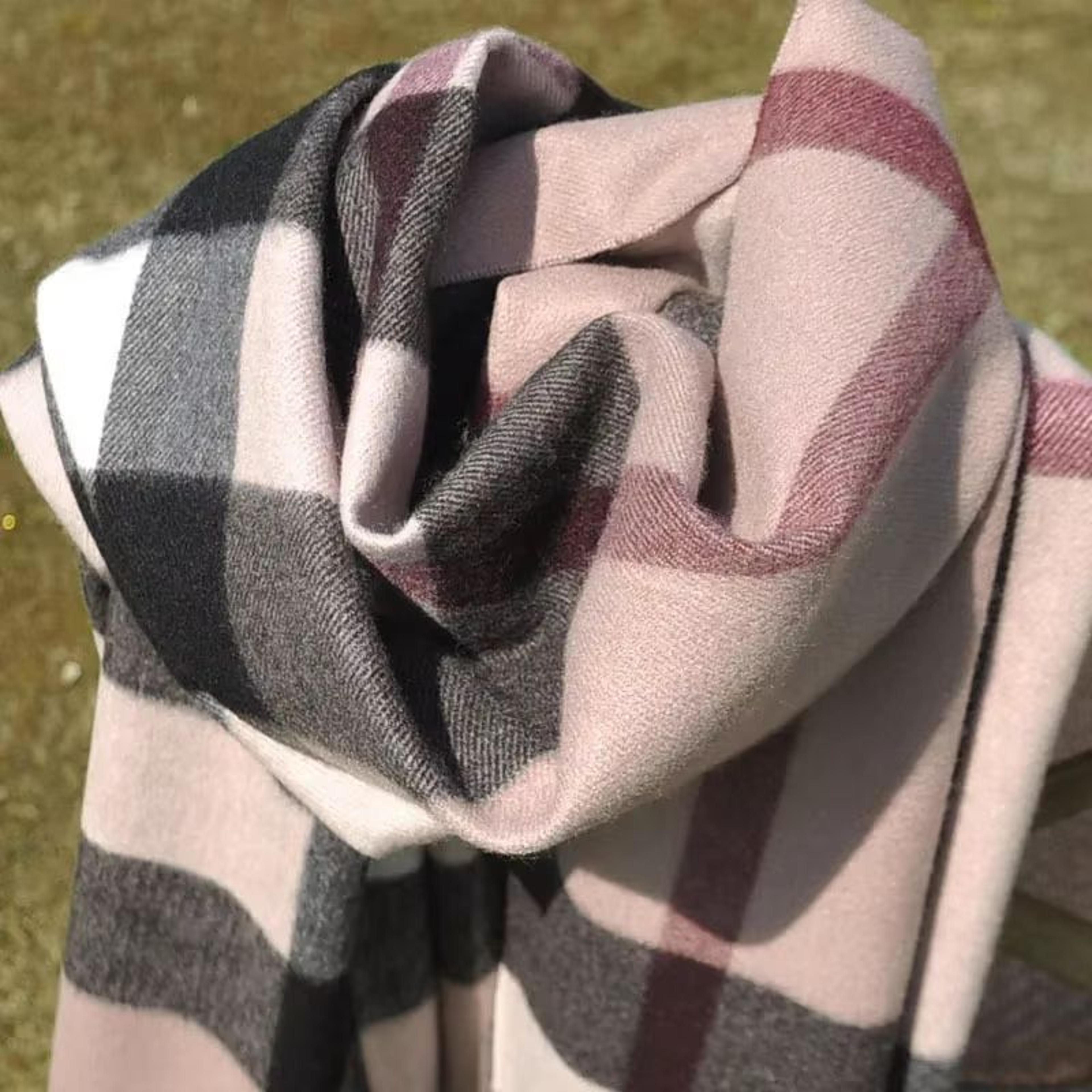 Plaid Winter Scarf For Women Luxury Warm Foulard Fashion Accessory 3