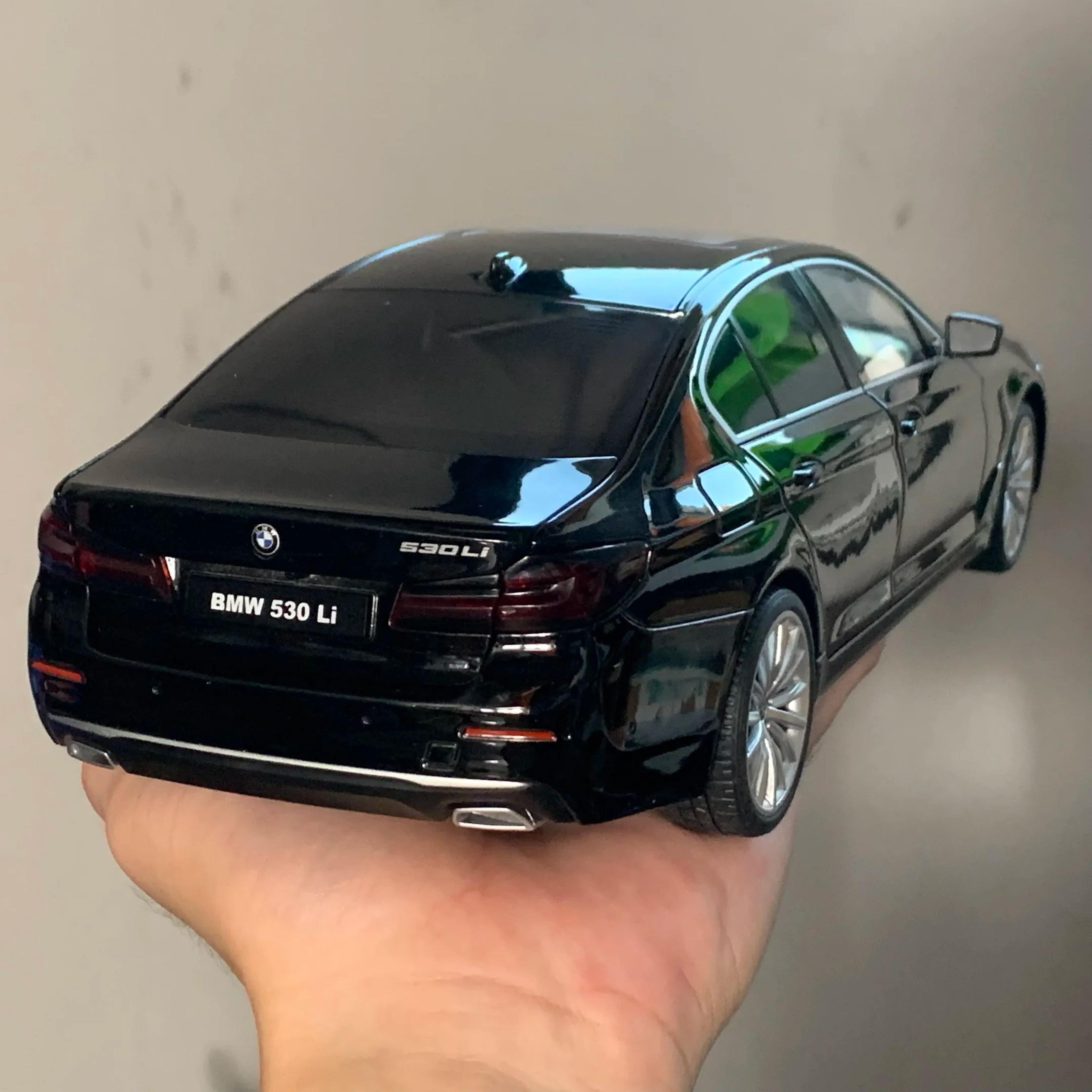 bmw 530li 1/18 alloy diecast model car (luxury collector display & hobby toy)