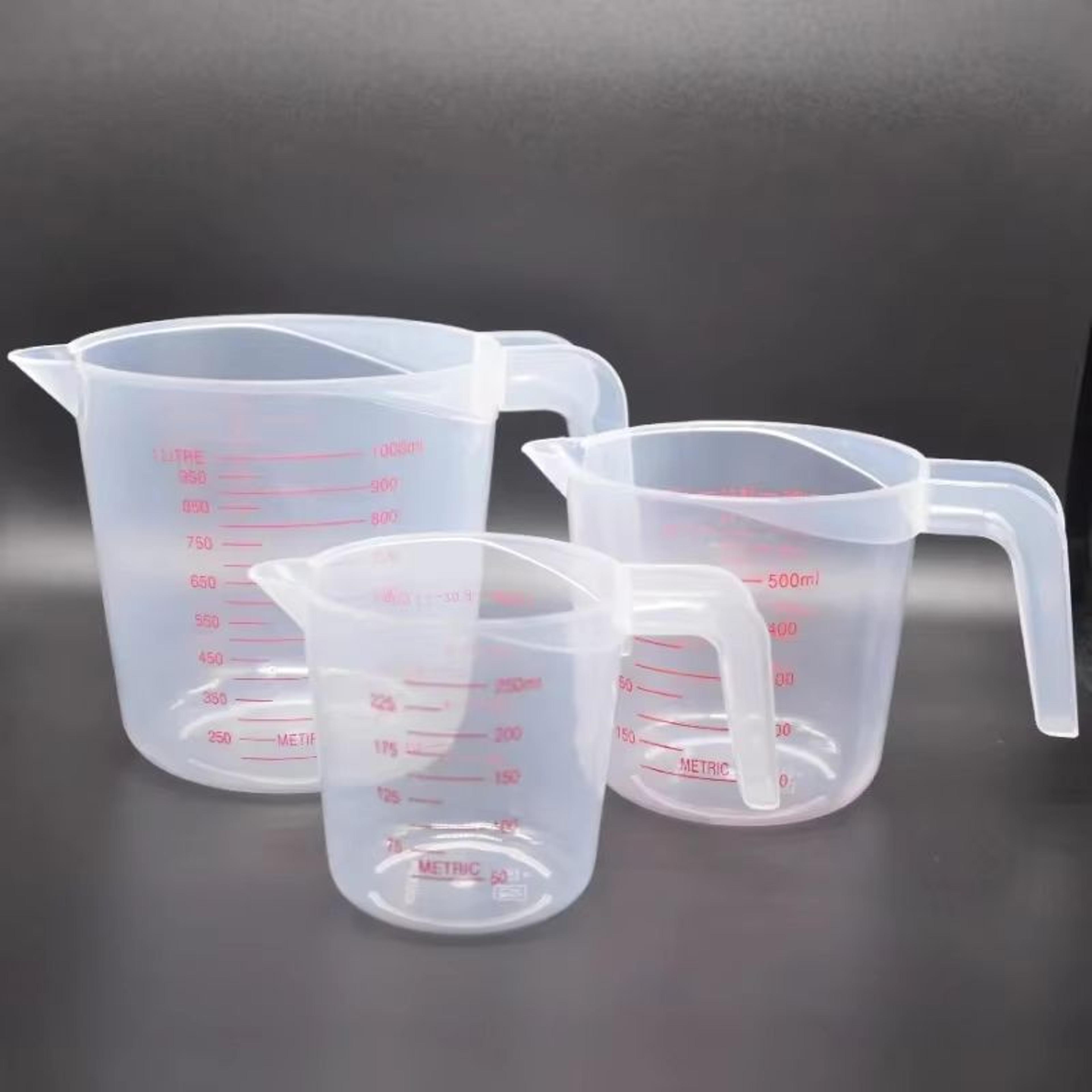 Clear Plastic Liquid Measuring Cup Beaker For Baking And Cooking 845 Fl Oz  1691 Fl Oz  3381 Fl Oz 6