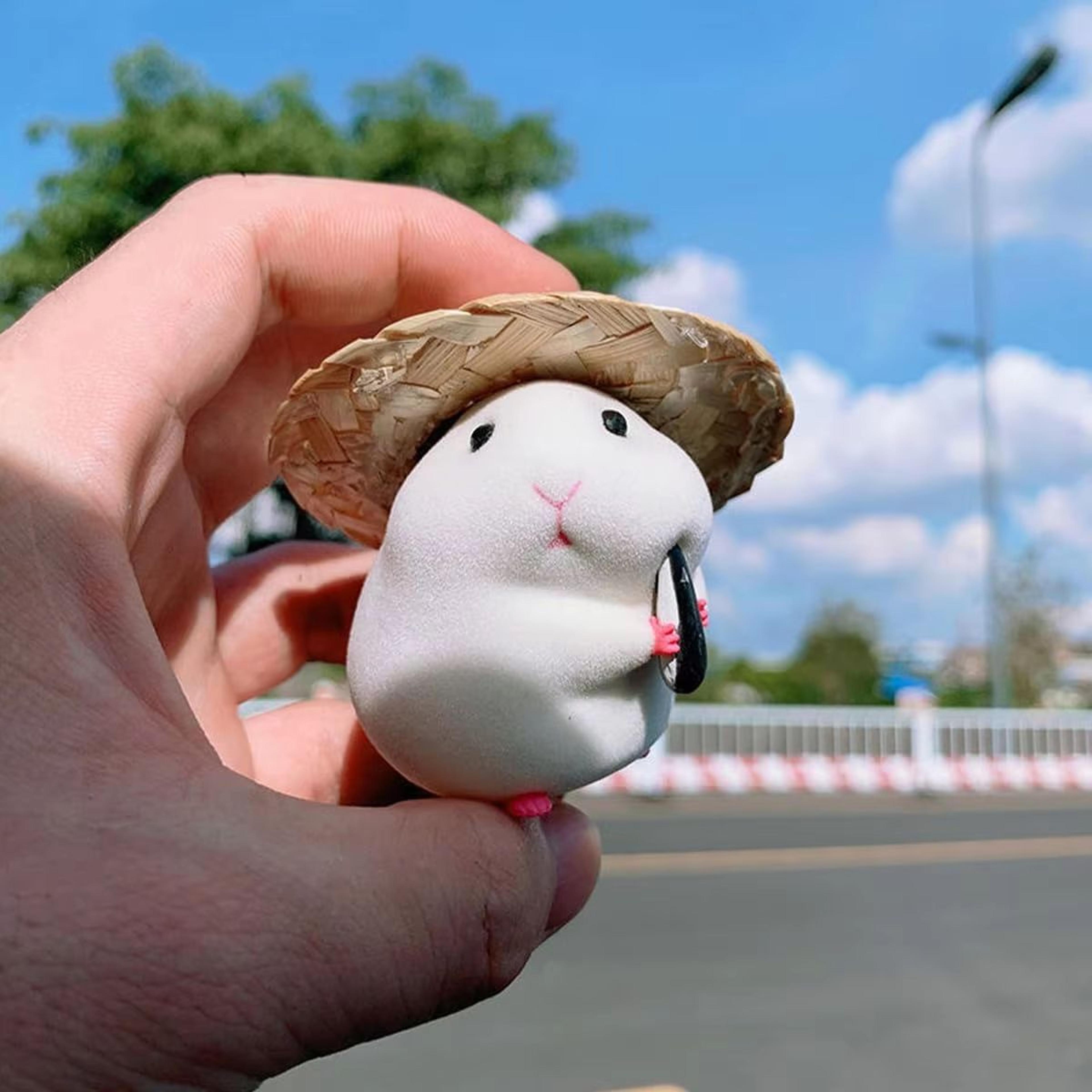 Cute Hamster Car Dashboard Ornament Straw Hat Mini Interior Decoration 0