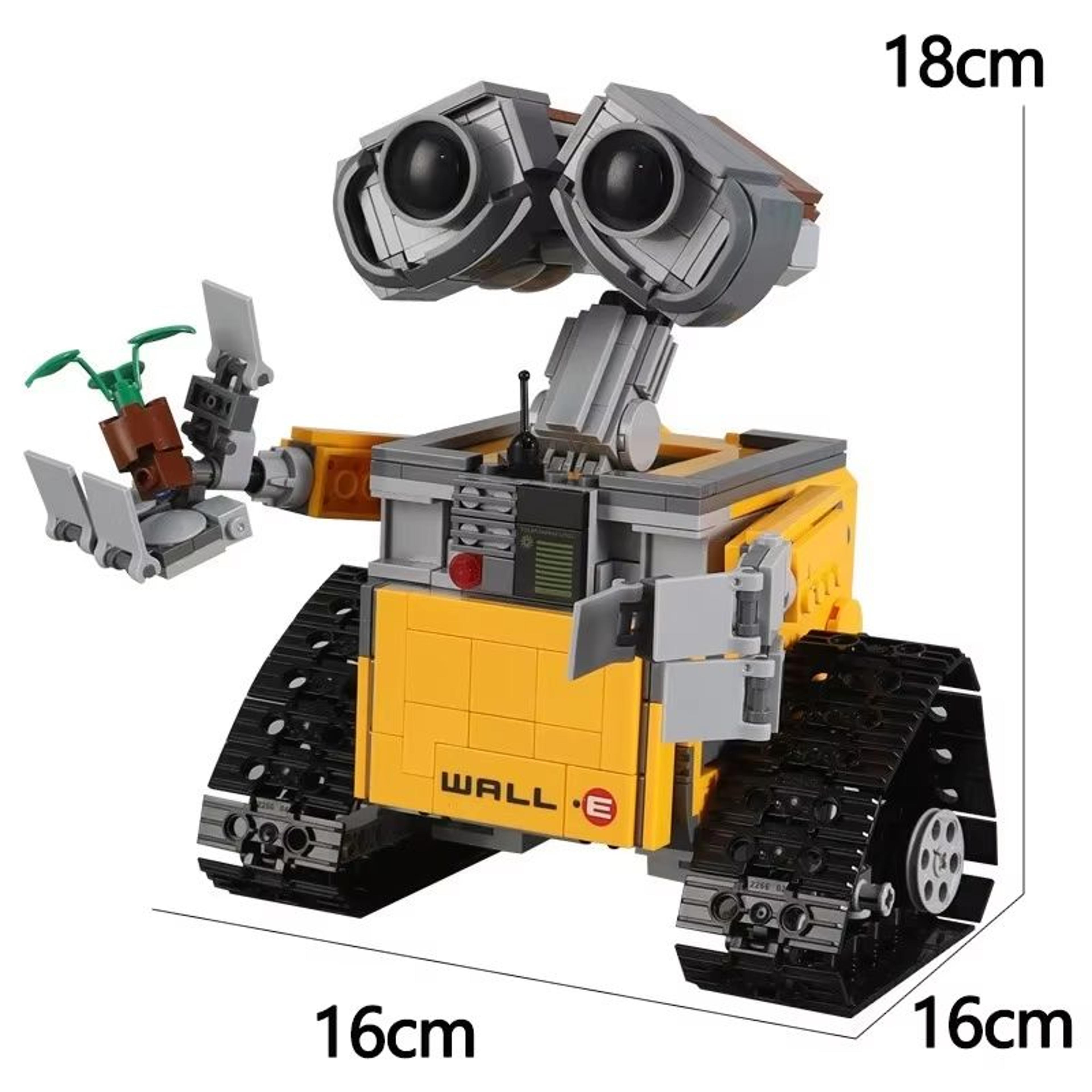 WallE Inspired Robot Building Block Set 687PCS DIY Assembly Model Toy 6