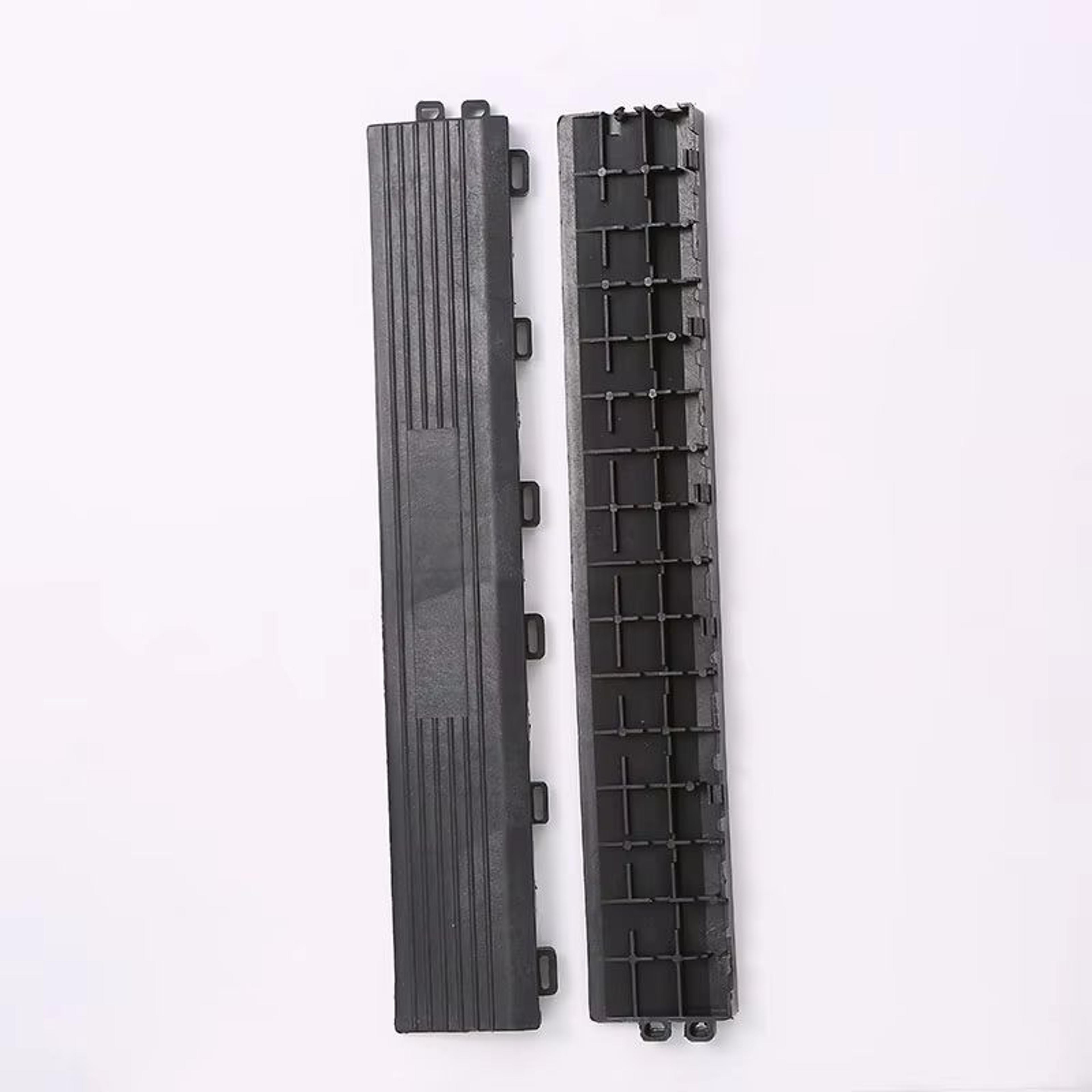 Heavy Duty Interlocking Garage Floor Tiles 1575x1575in Drainage Car Wash Mat 16