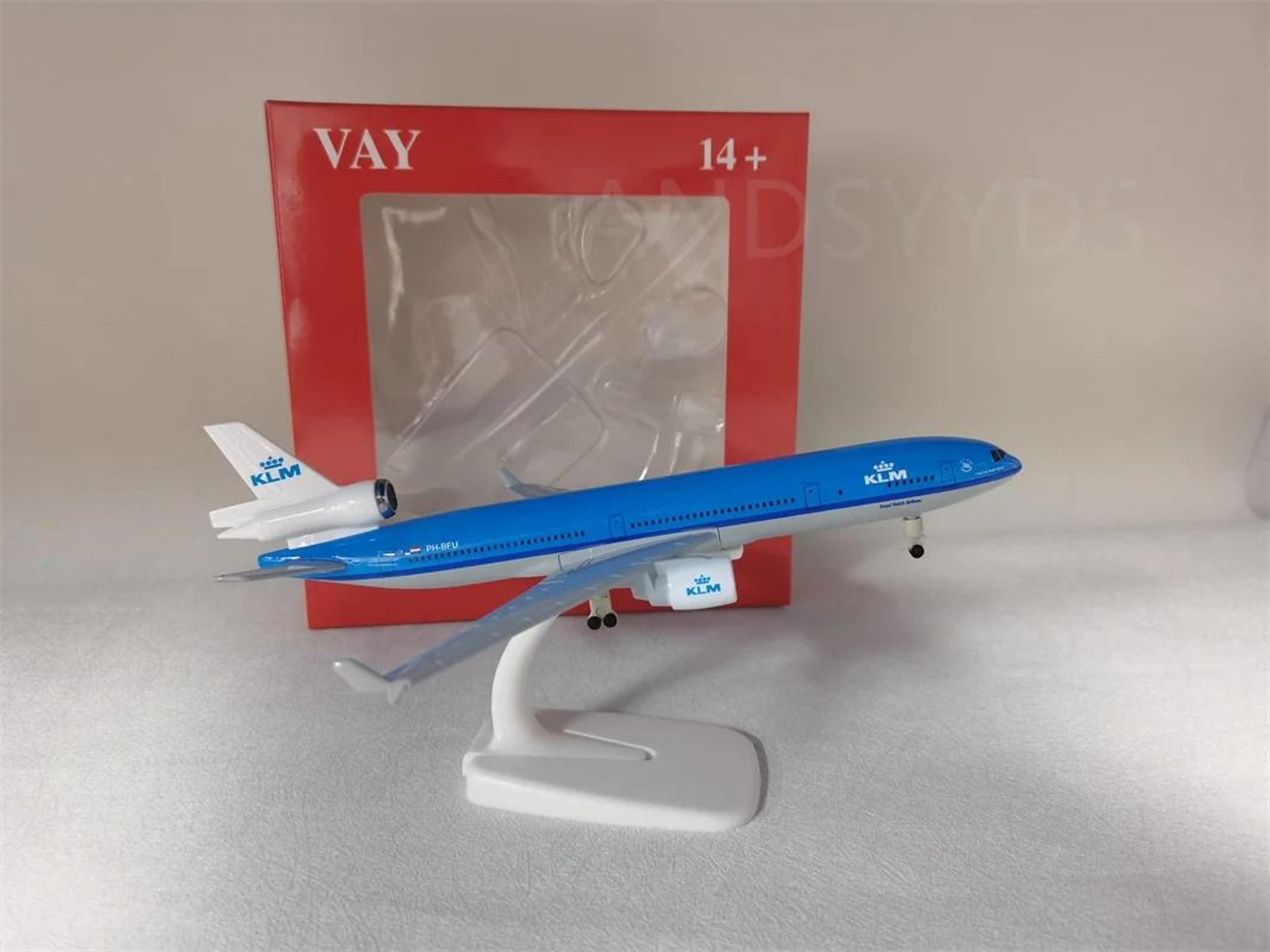 20cm MD11 Diecast Aircraft Model KLM  Cargo Airlines Metal Plane Decor 3