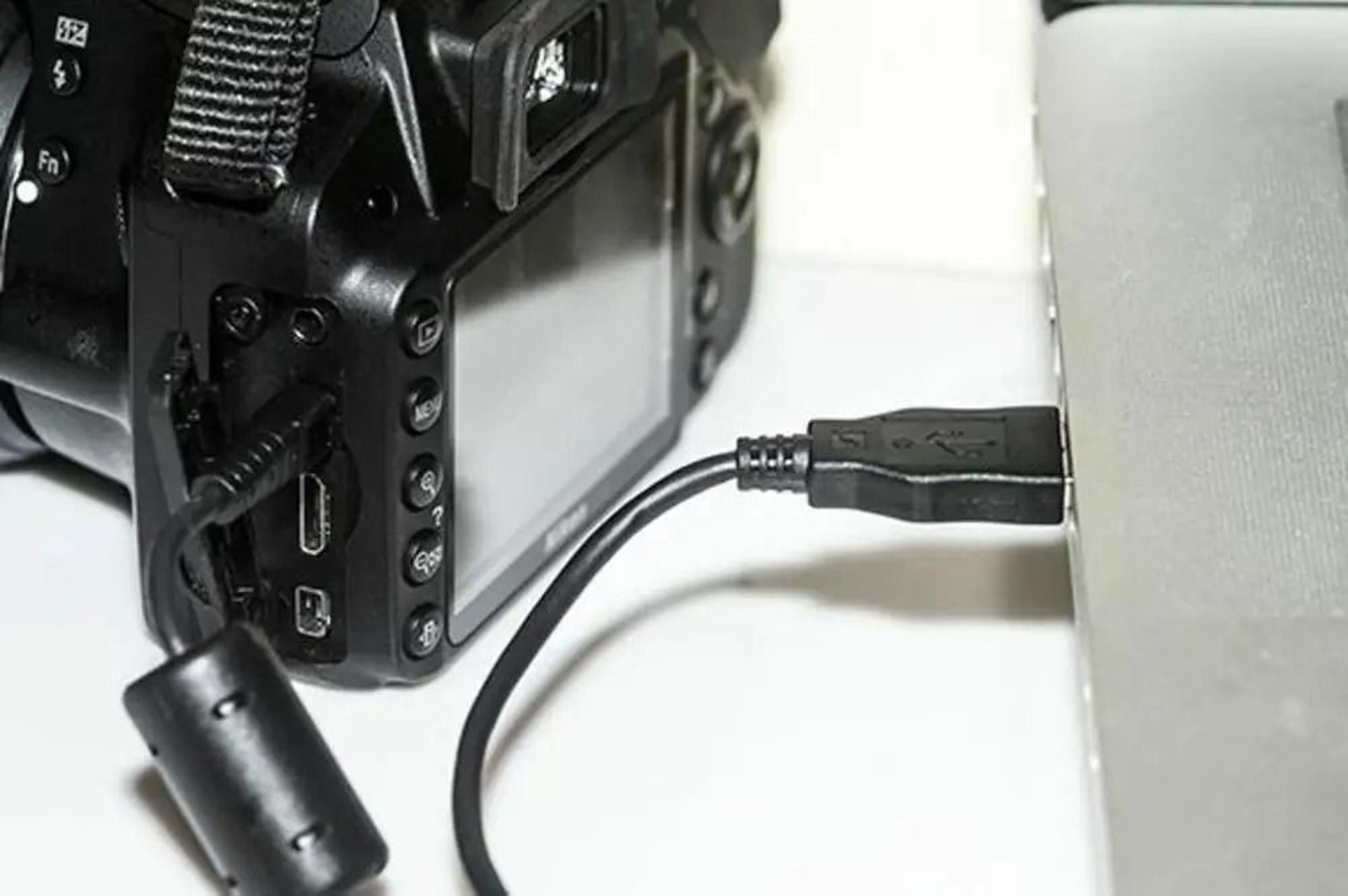 HighSpeed USB 20 Camera Cable For Sony Cybershot DSC Series Charging  Data Transfer Cord 4