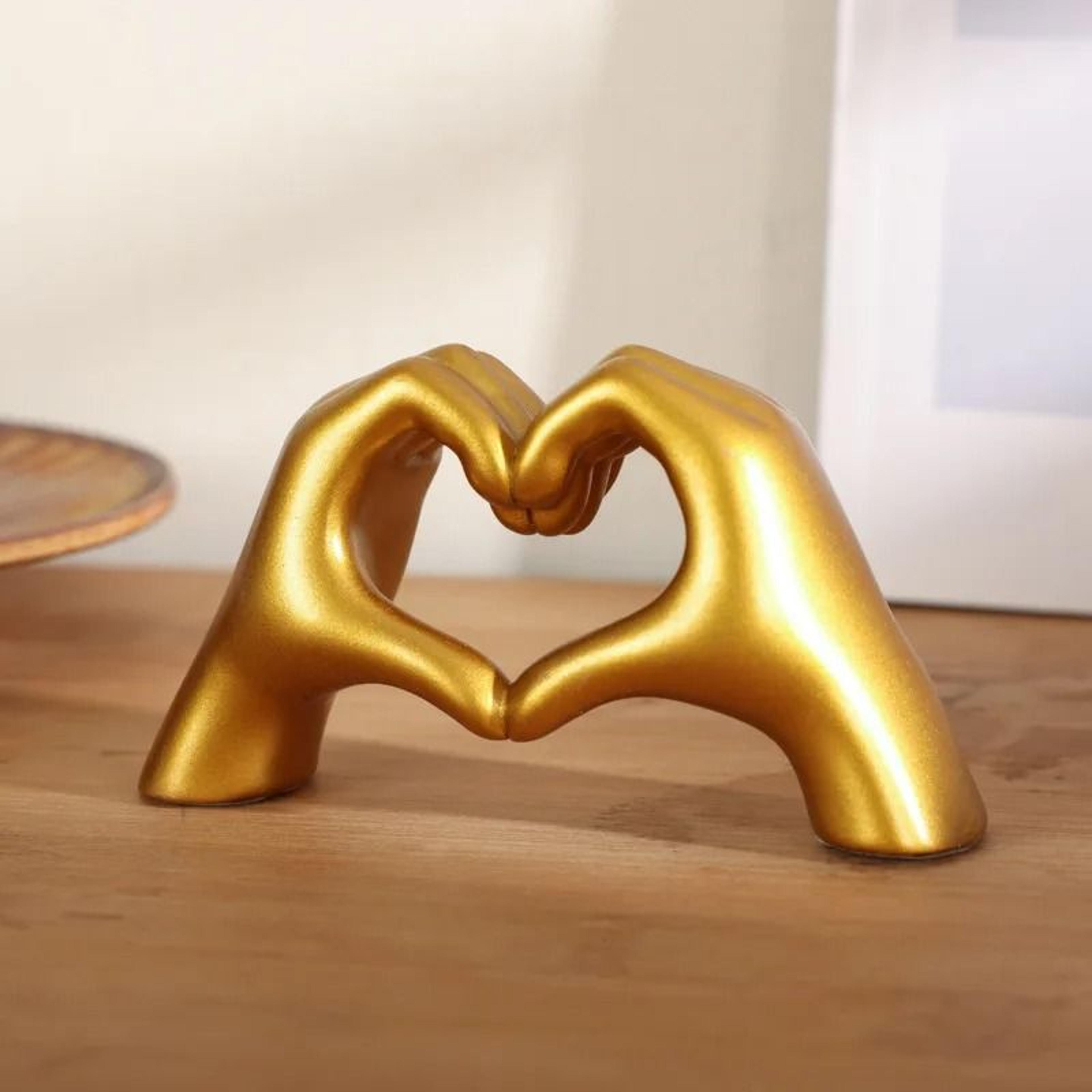 Heart Shaped Love Table Statue Aesthetic Shelf Decor For Bedroom  Living Room 7