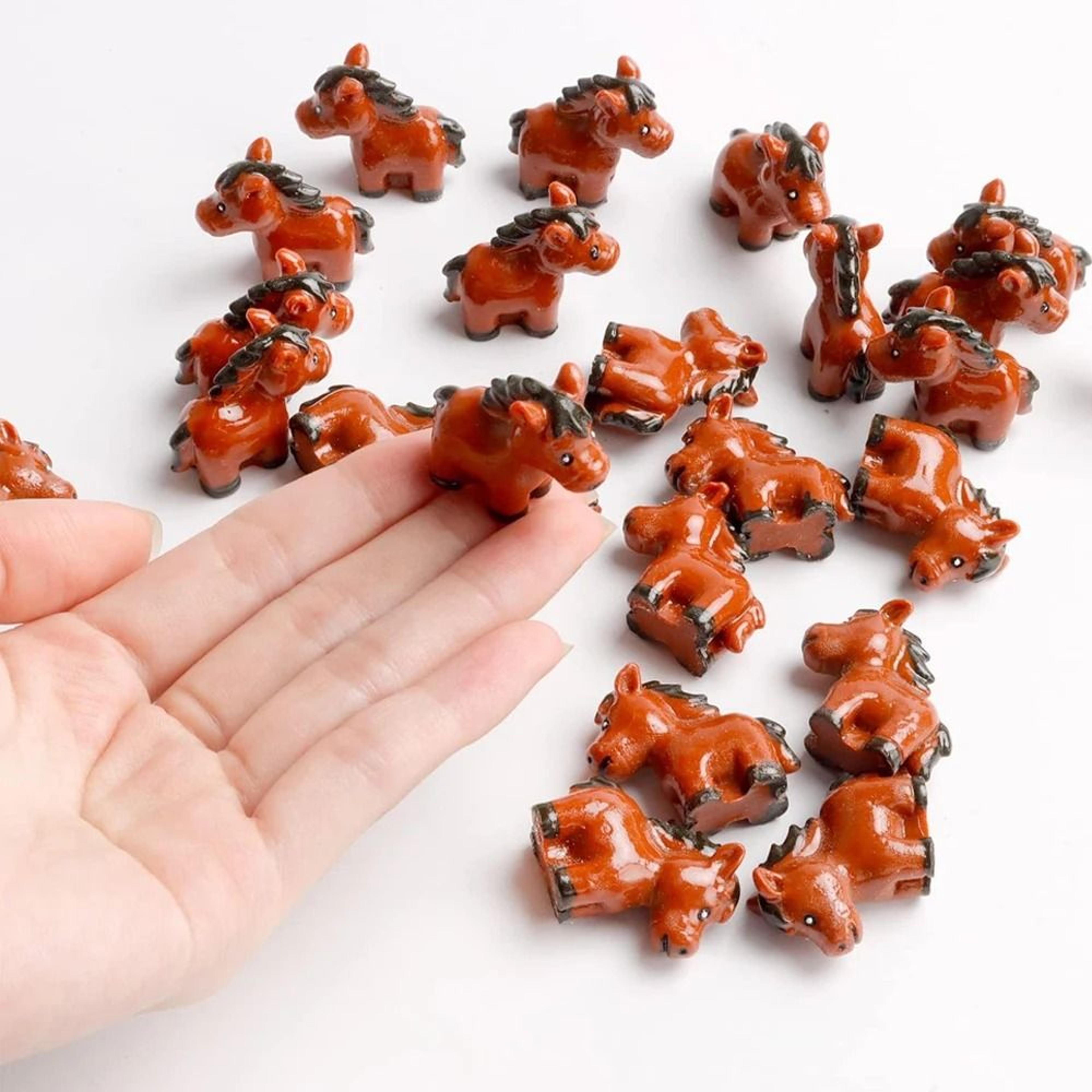 mini resin horse figurines for fairy gardens & dollhouse decor