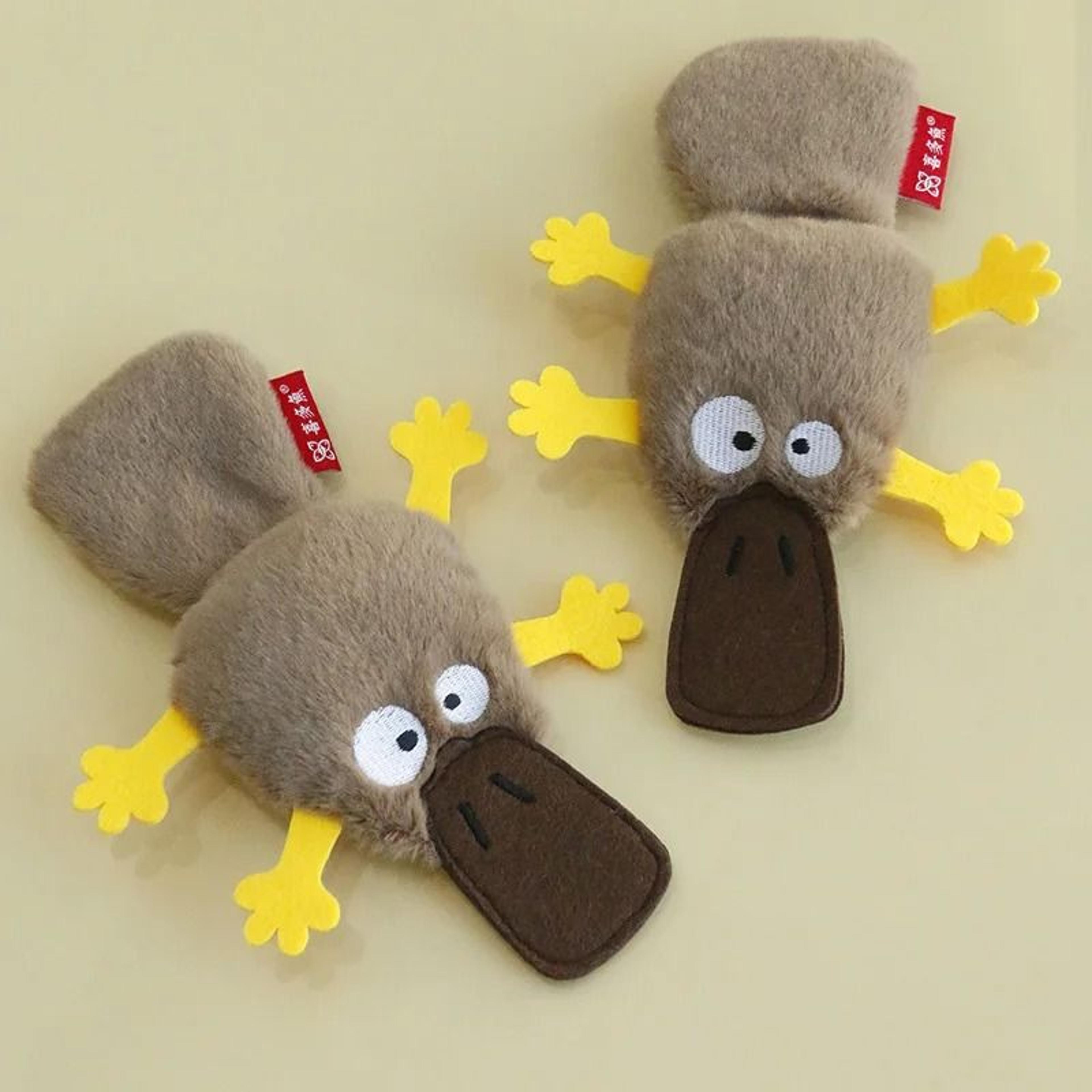 Catnip Platypus Crinkle Cat Toy Interactive Chew  Teaser Toy For Dental Care And Play 2