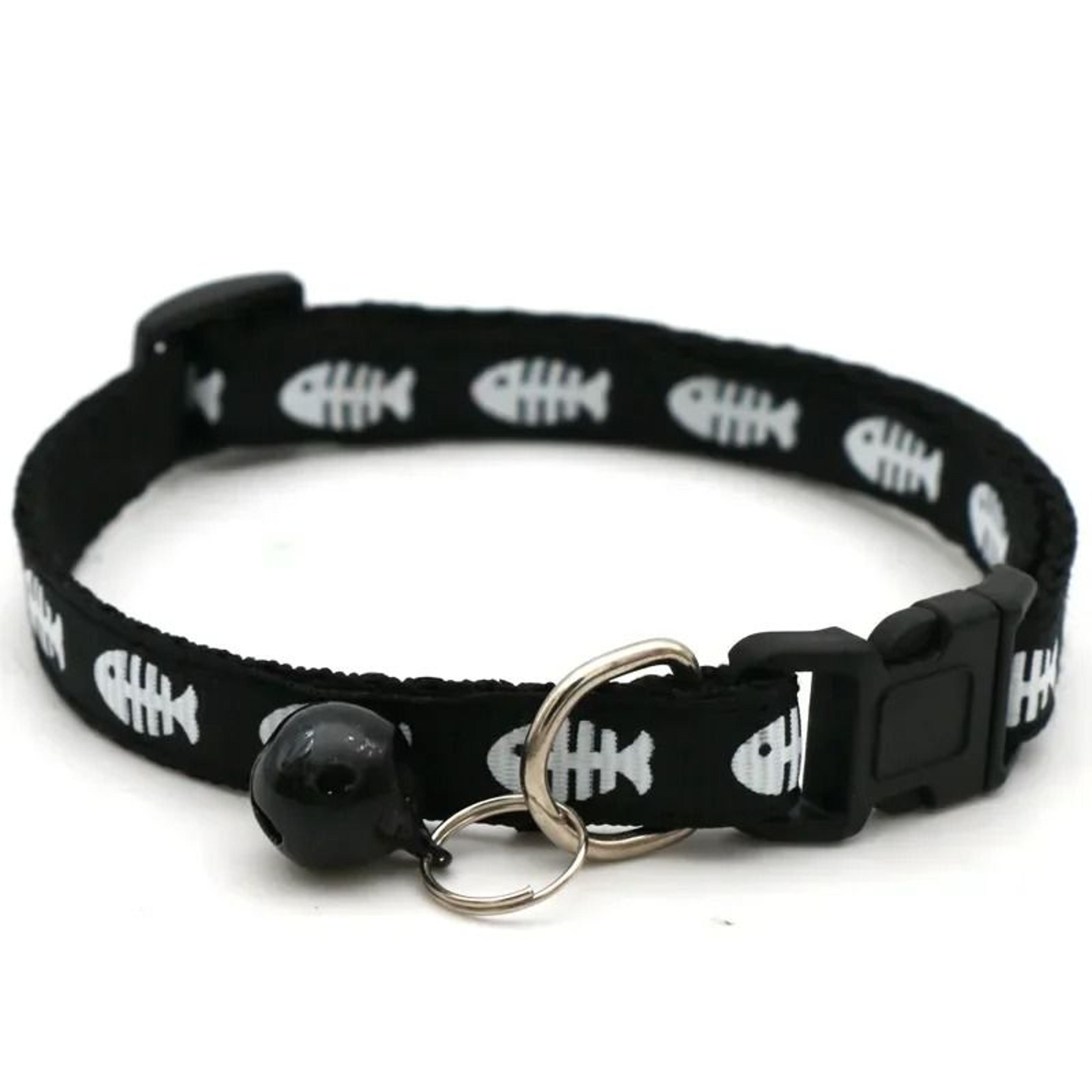 Adjustable Fish Bone Cat Collar With Bell For Kittens  Small Pets 1