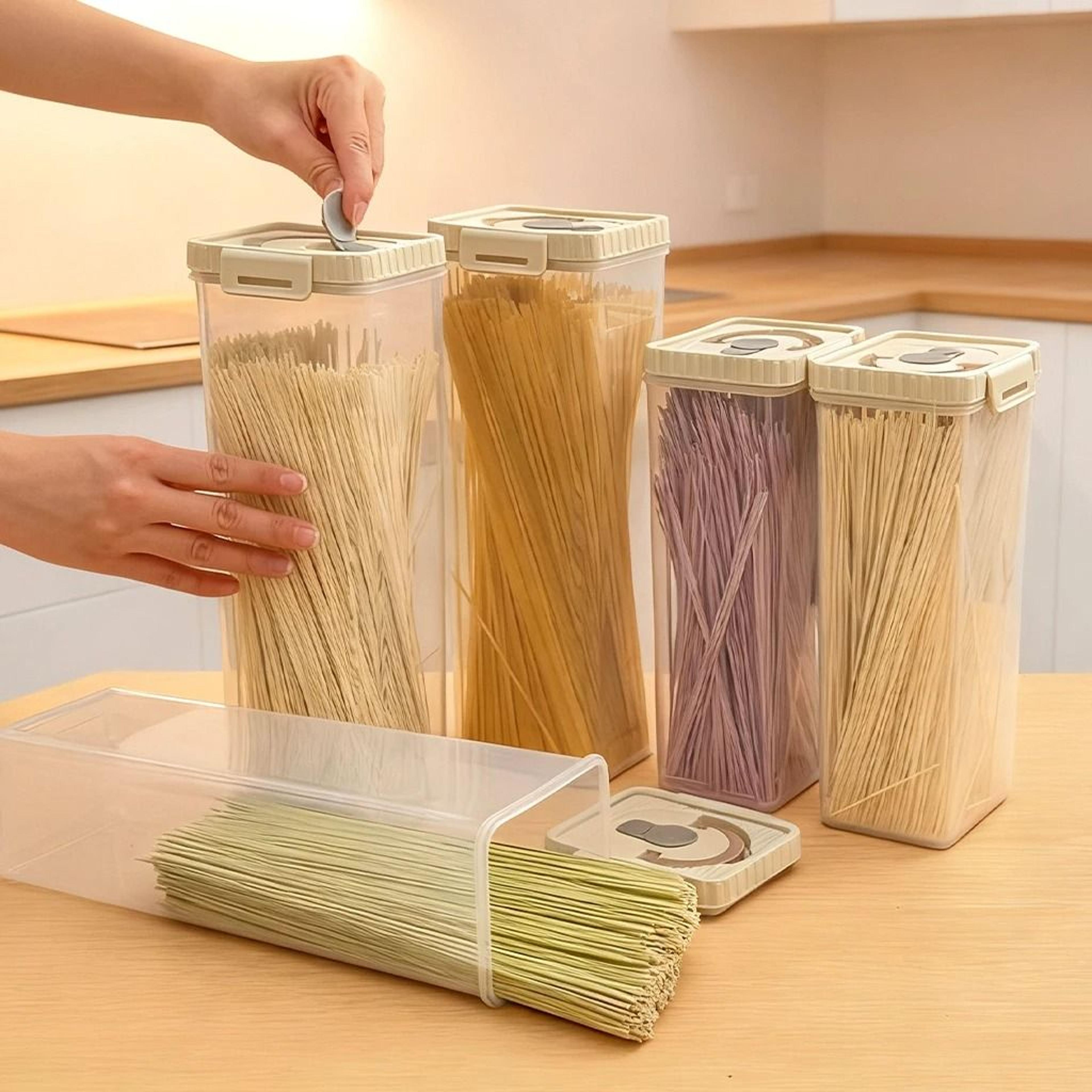 WORTHBUY Moisture Proof Pasta Storage Container With Handle 2