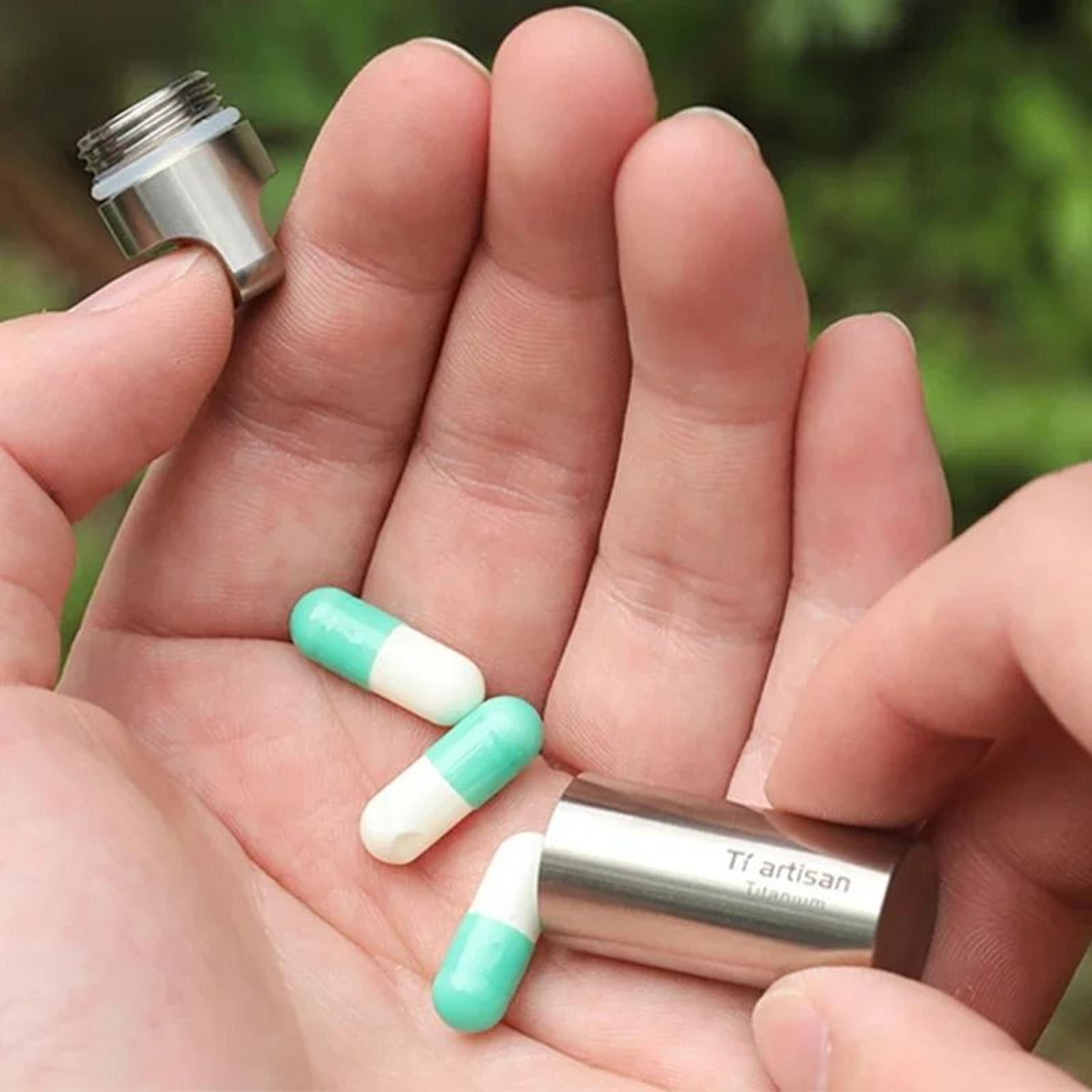 Pure Titanium Waterproof Pill Case Keychain  Portable EDC Medicine Capsule Holder 4