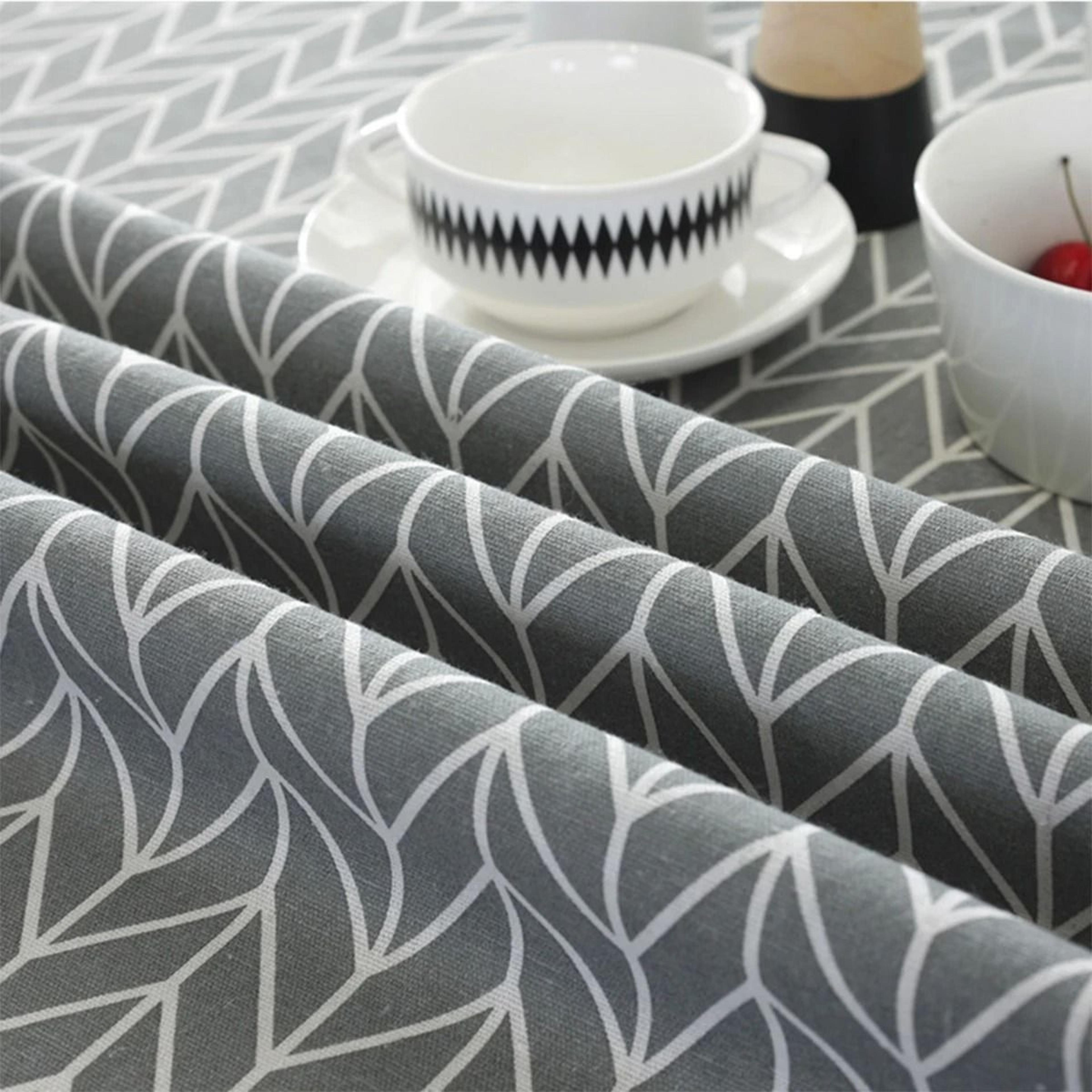 Washable Round Tablecloth 3